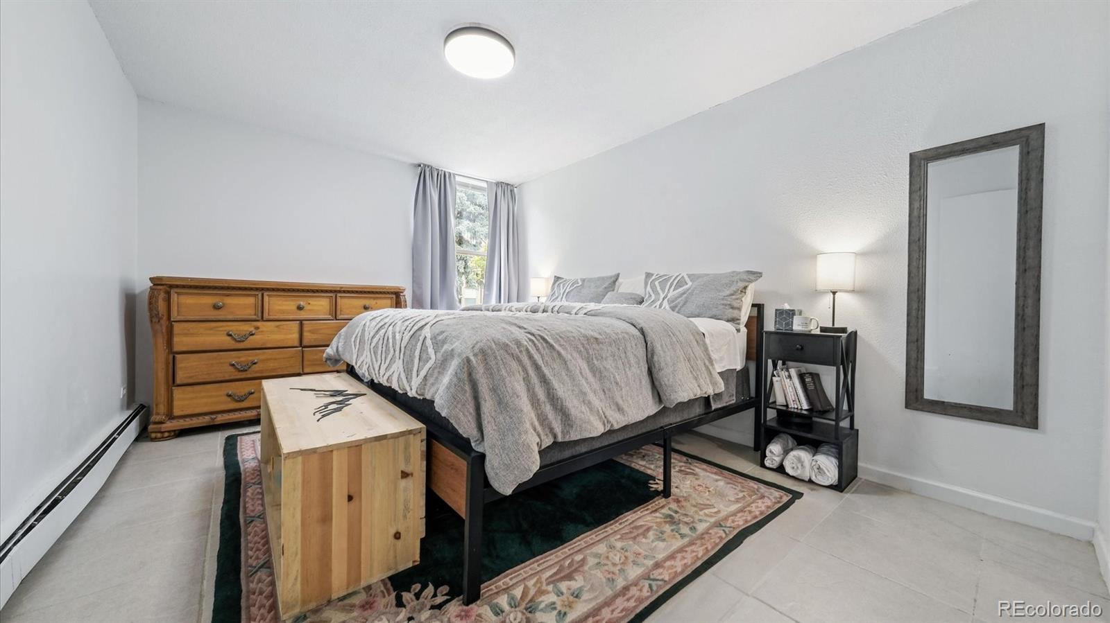 2281 S Vaughn Way Unit: 117A