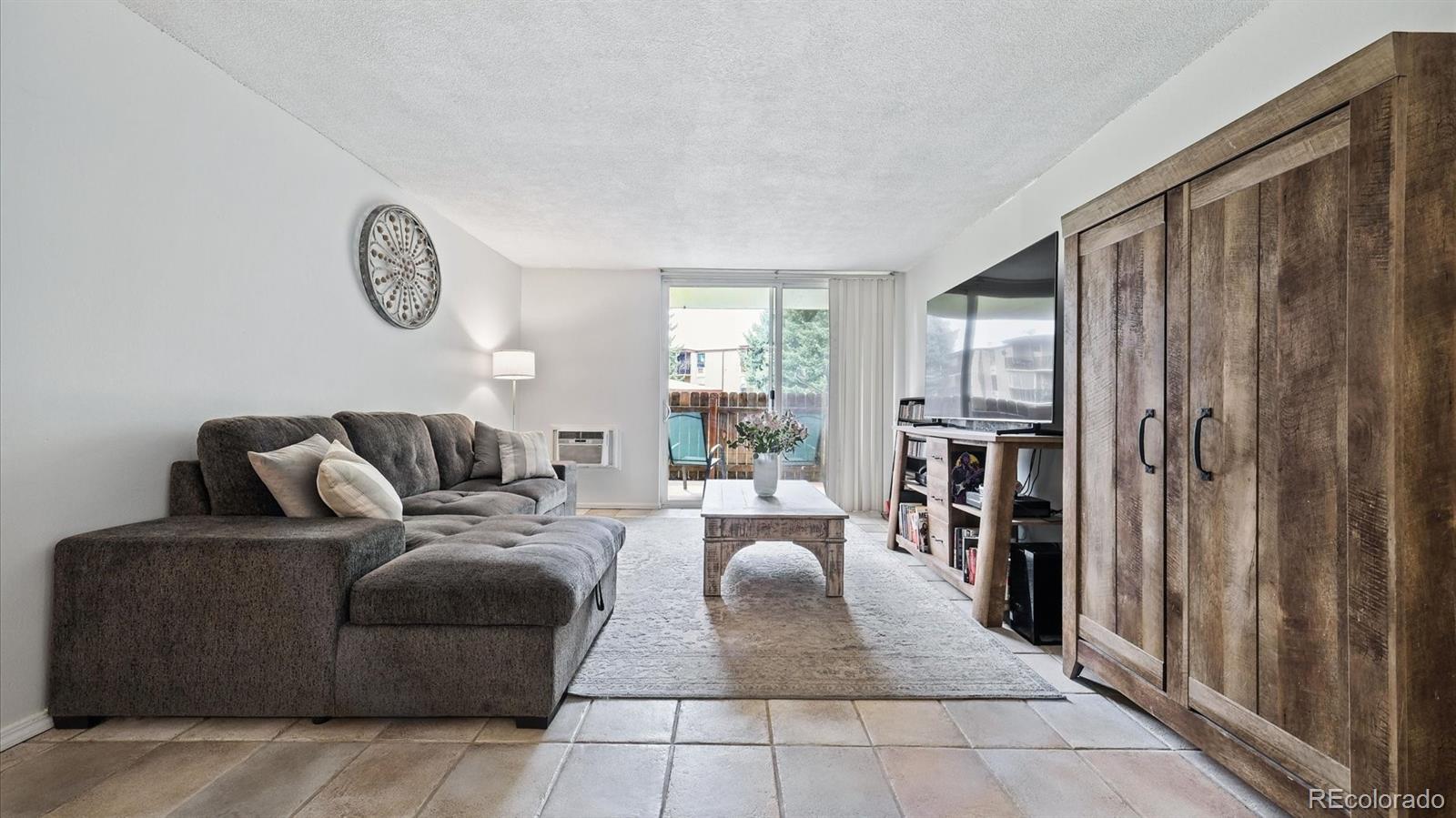 2281 S Vaughn Way Unit: 117A