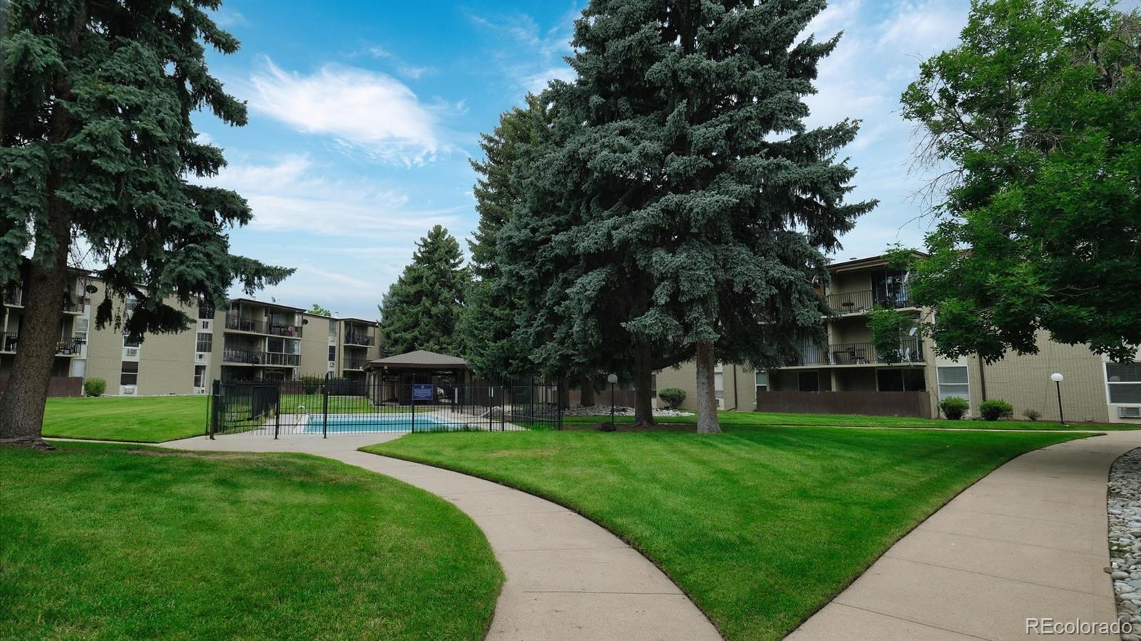 2281 S Vaughn Way Unit: 117A