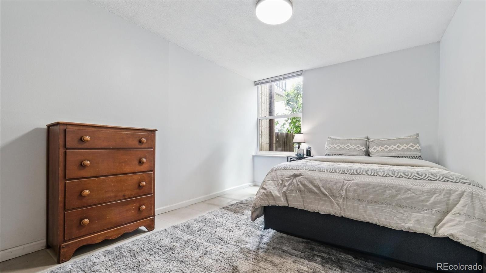 2281 S Vaughn Way Unit: 117A
