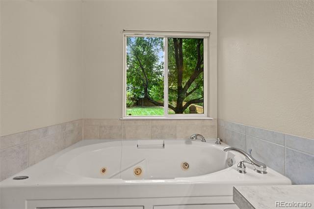 10195 Foxridge Circle