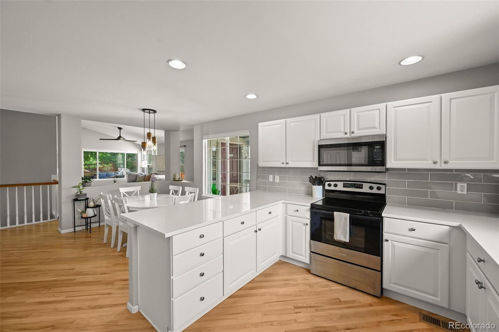 10195 Foxridge Circle