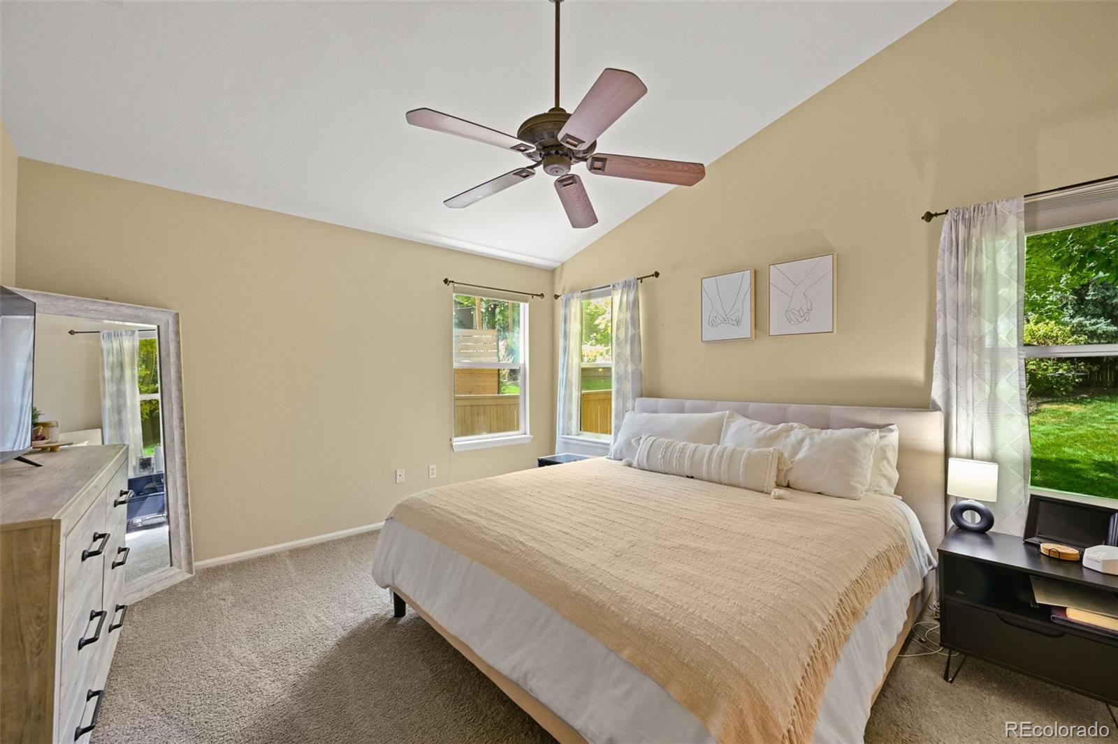 10195 Foxridge Circle