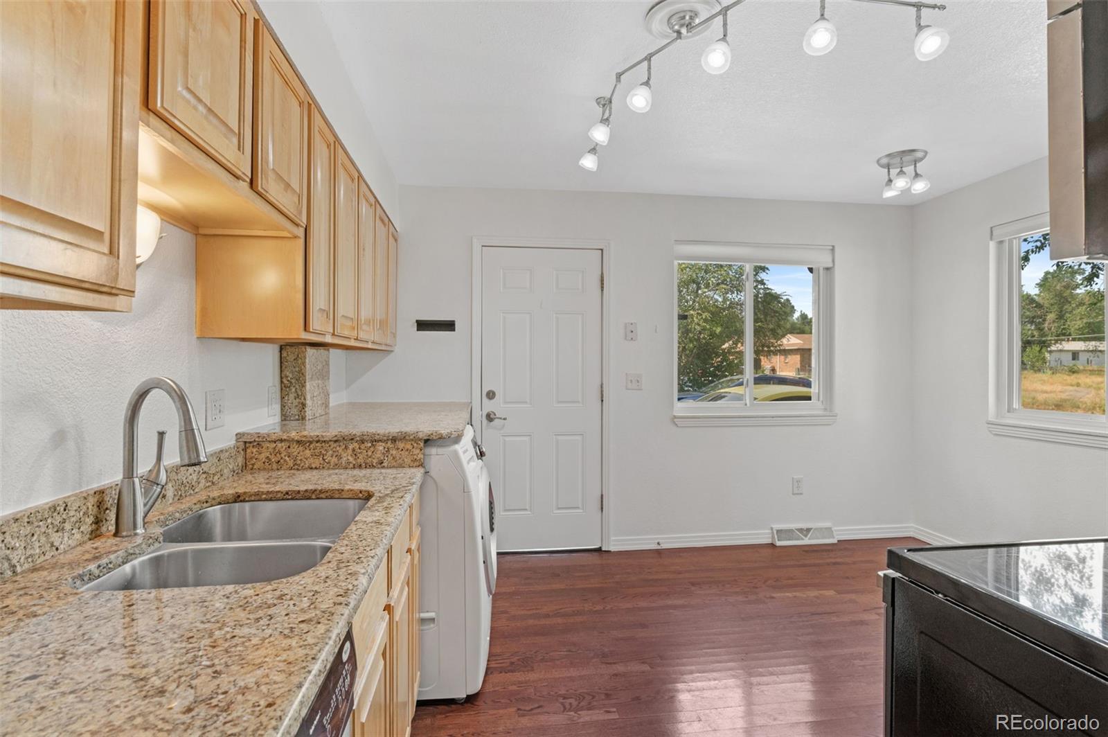 960 Newton Street Unit: A
