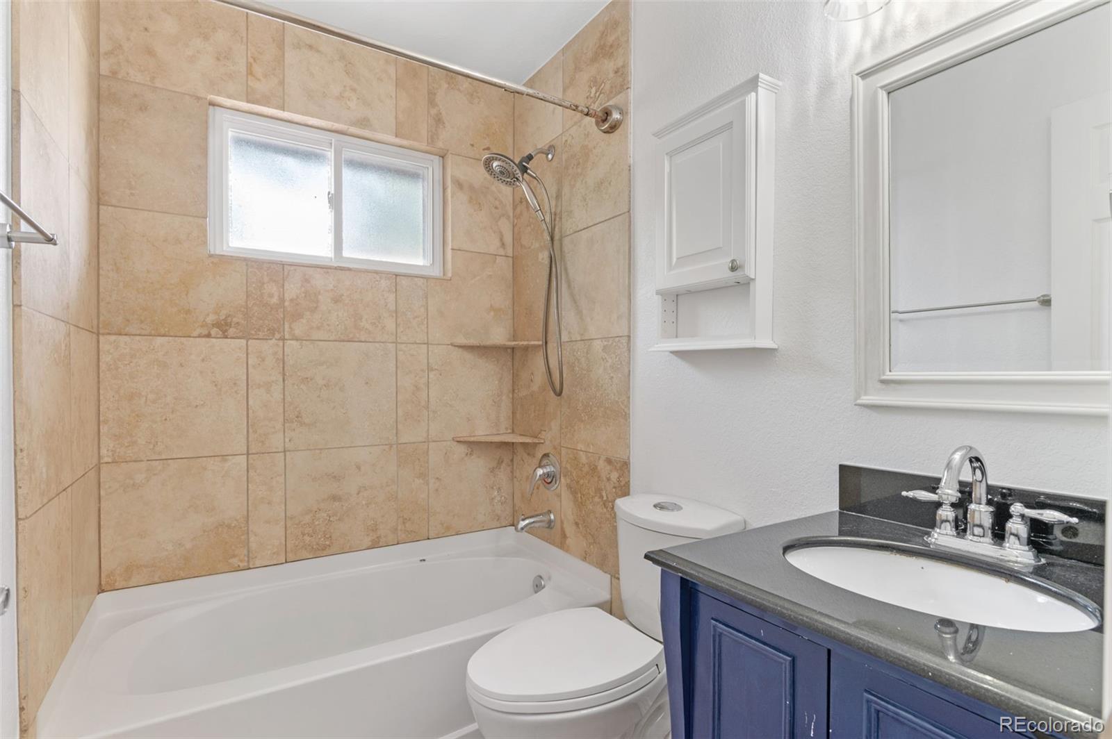960 Newton Street Unit: A