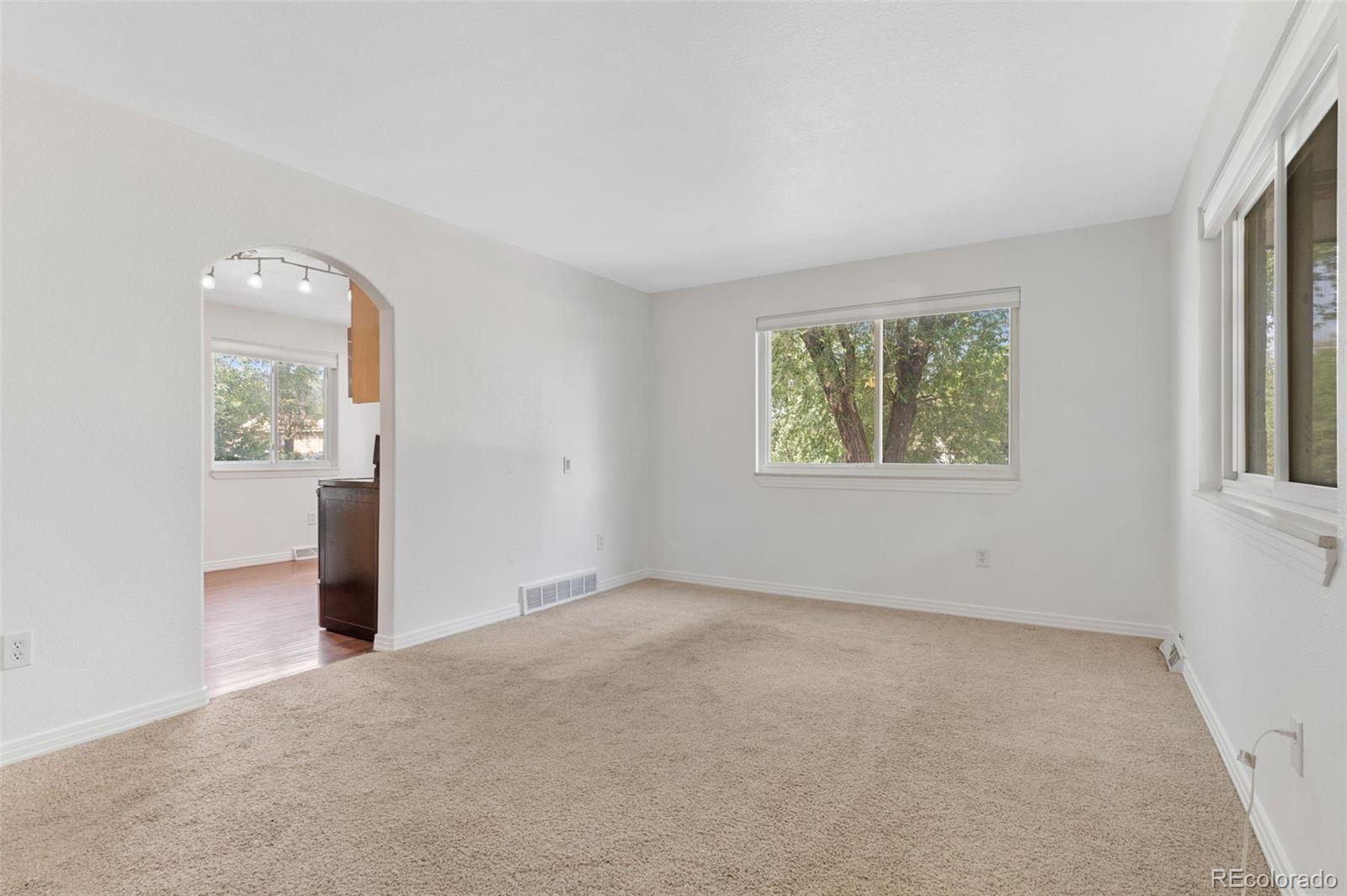 960 Newton Street Unit: A