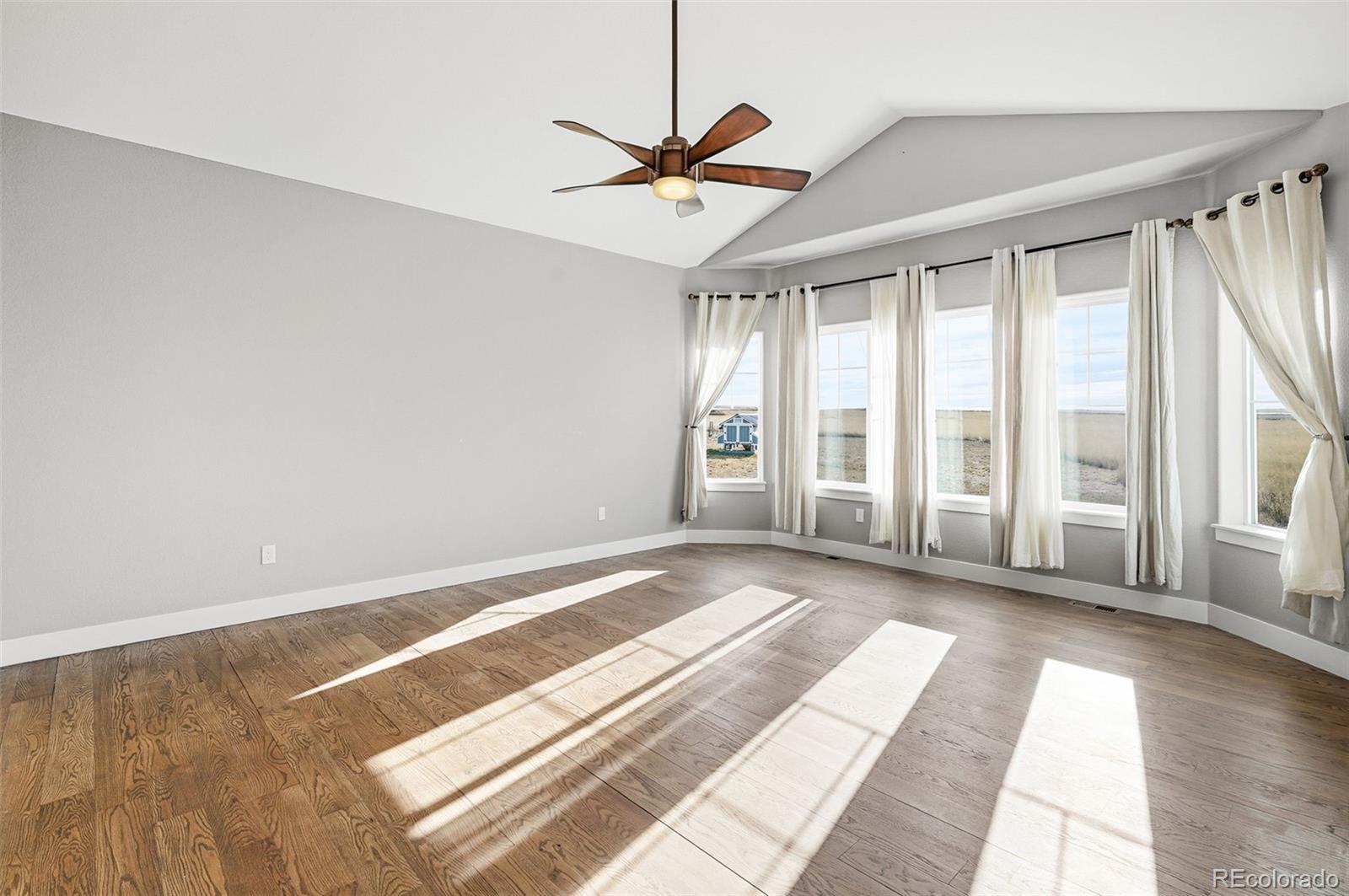 50950 E Maplewood Place