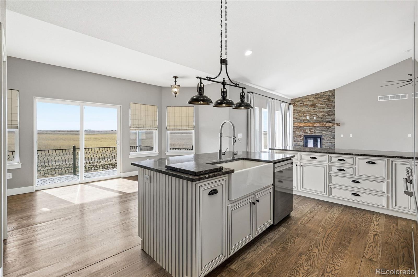 50950 E Maplewood Place