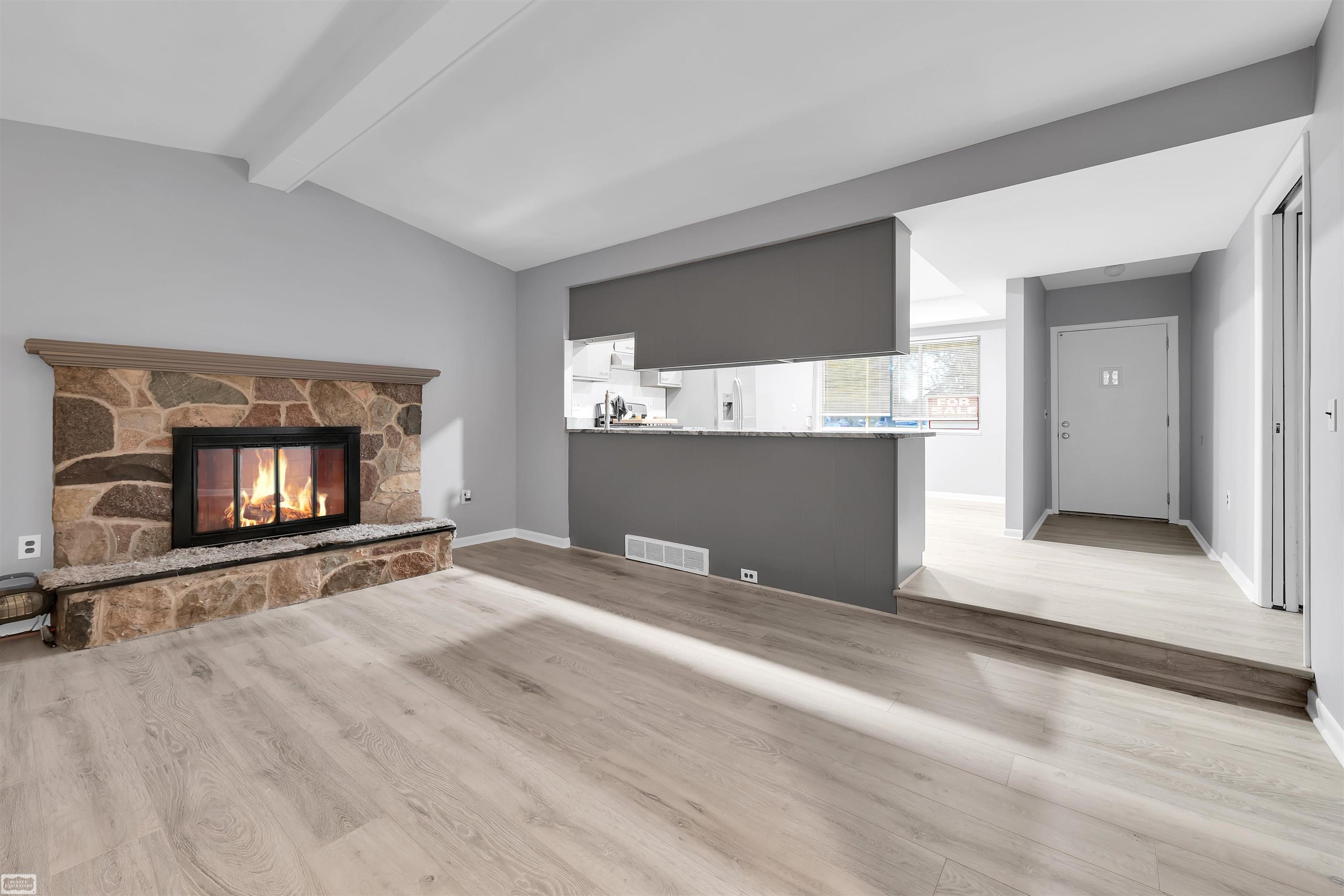 29617 W Mackenzie Circle