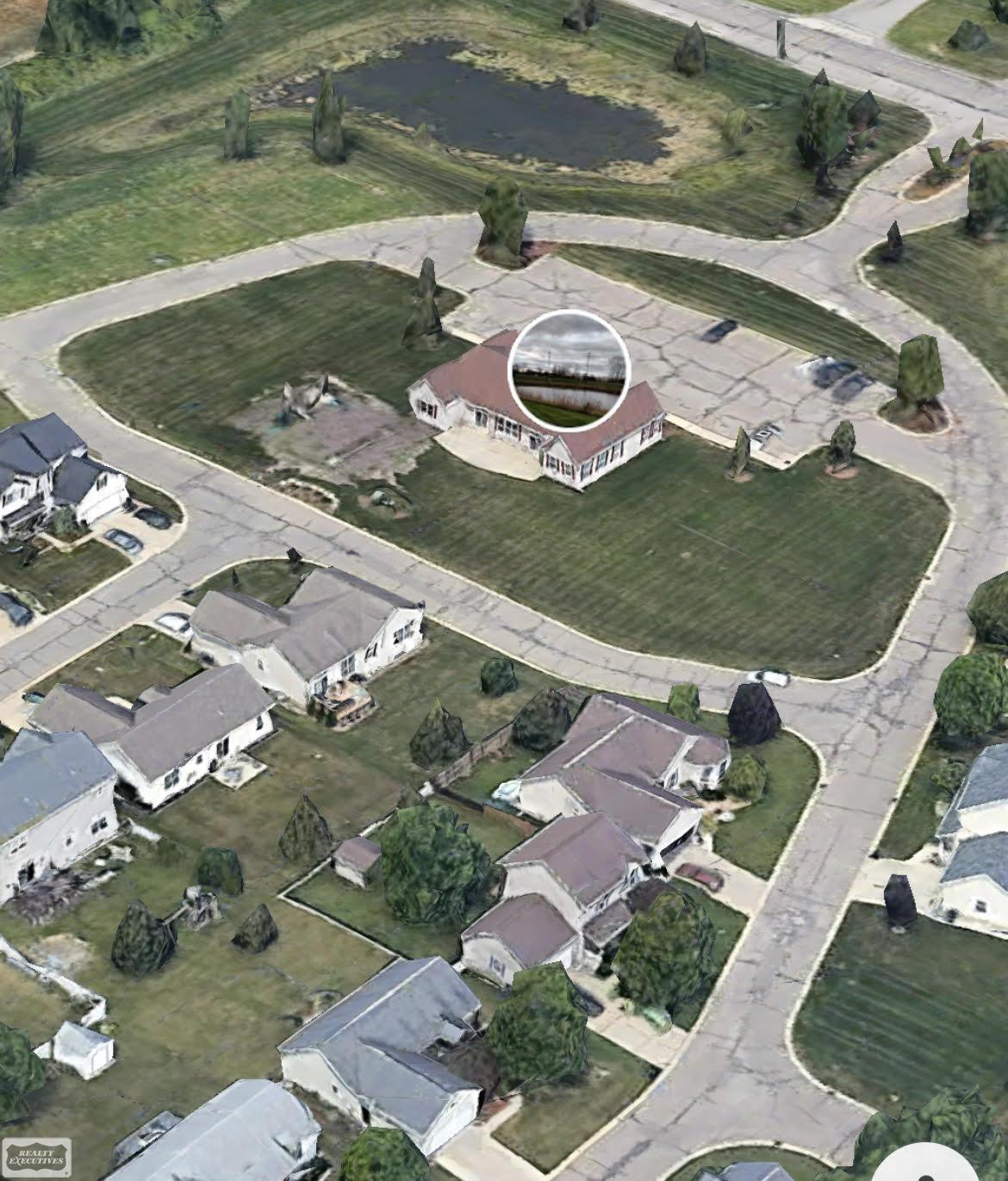 6033 Creekside Trail