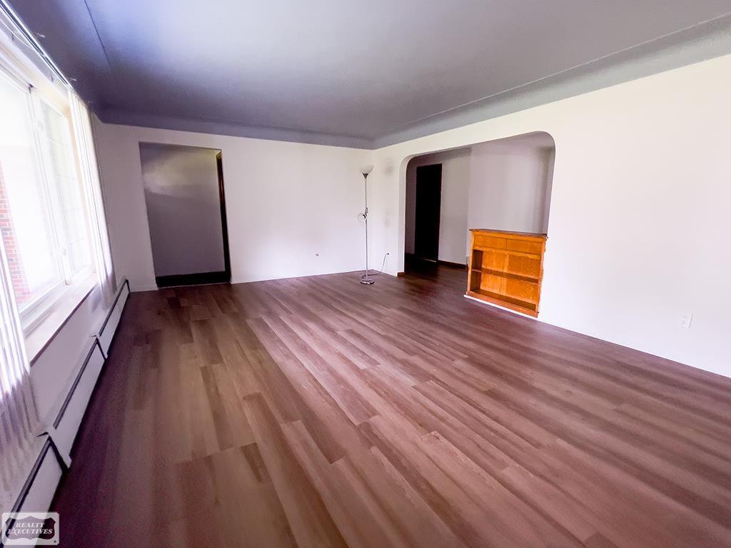 20420 Mckishnie Street