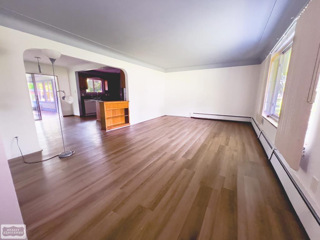 20420 Mckishnie Street