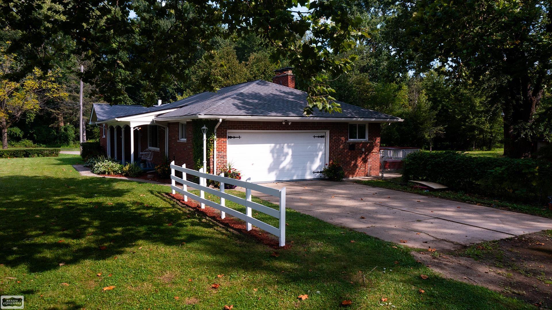 20420 Mckishnie Street