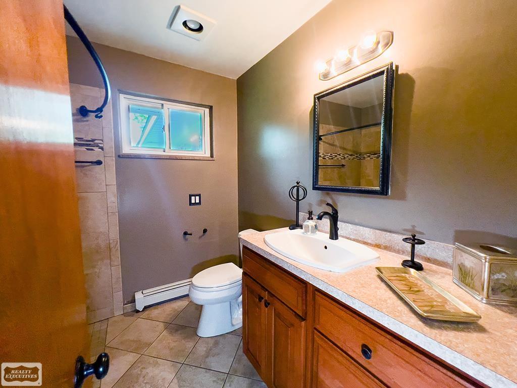 20420 Mckishnie Street