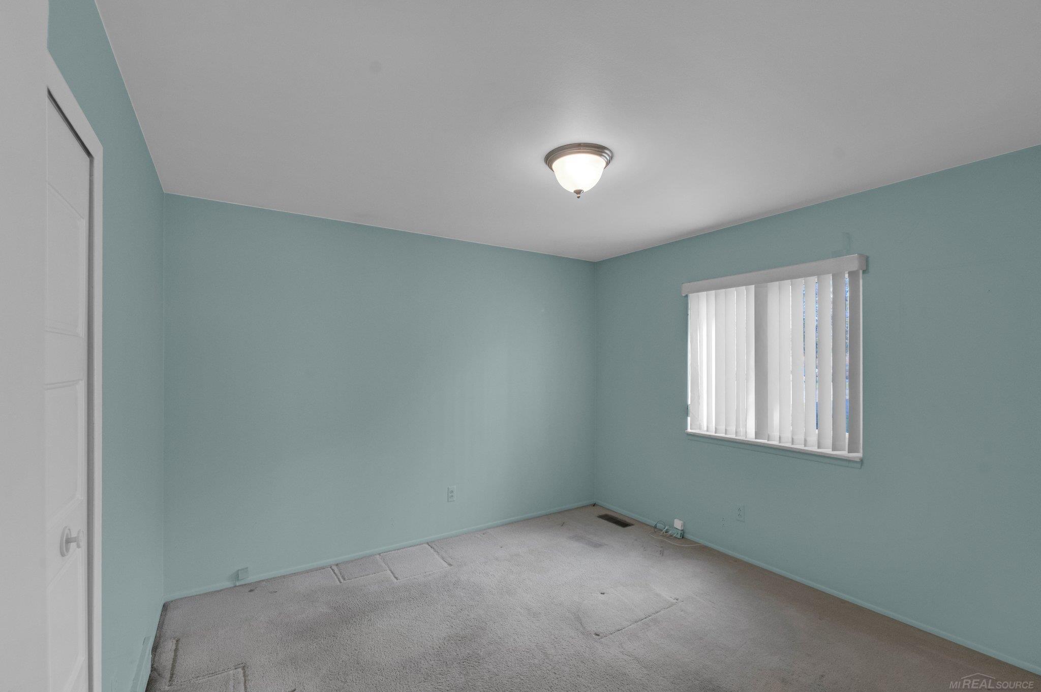 38157 Jefferson Avenue