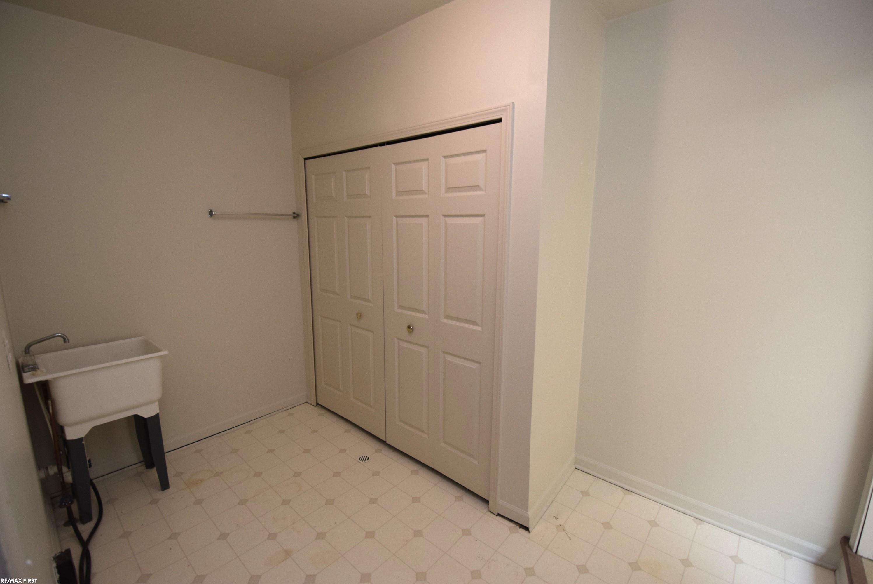 11186 Spruce Court # 105