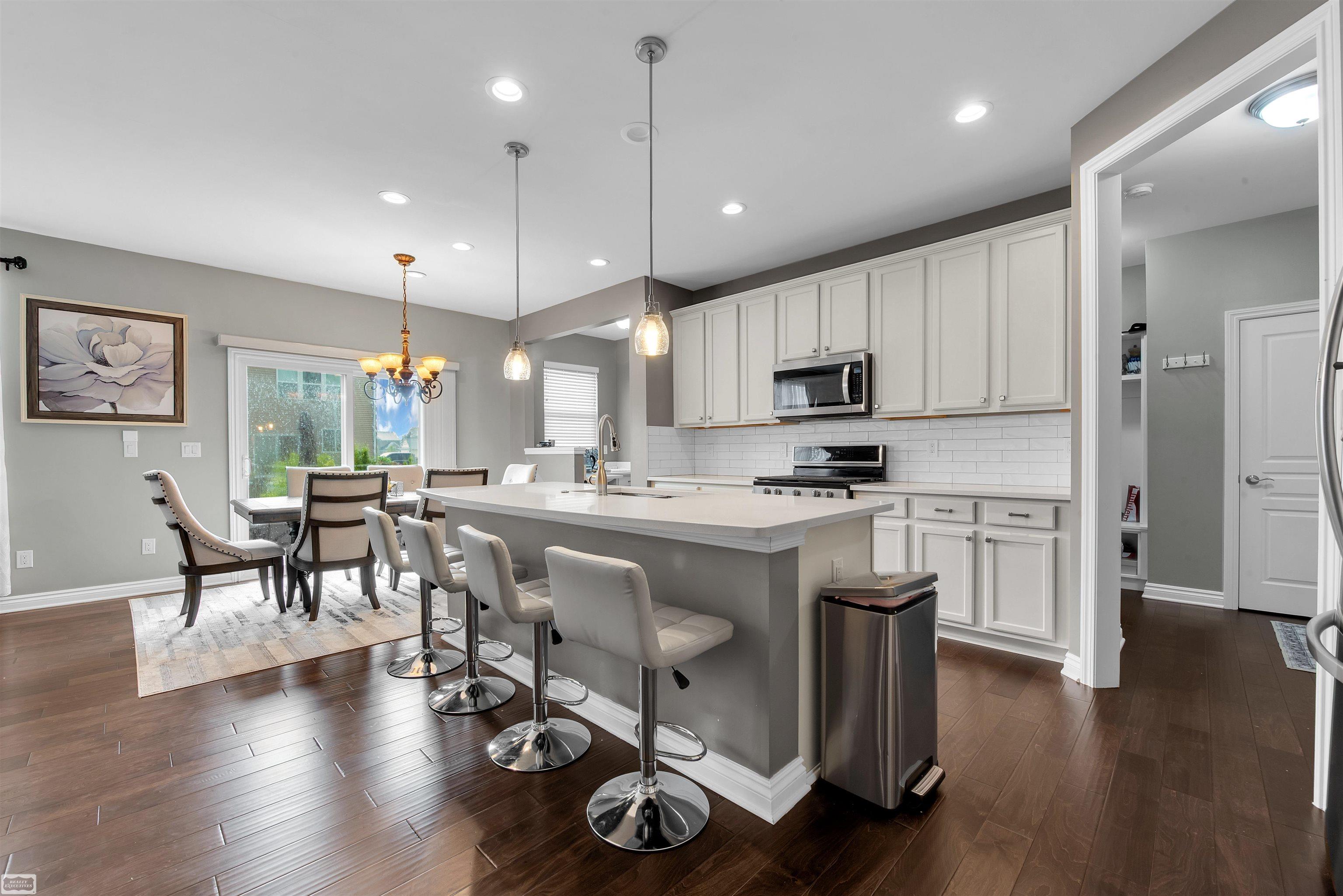 16308 Adelaide Drive