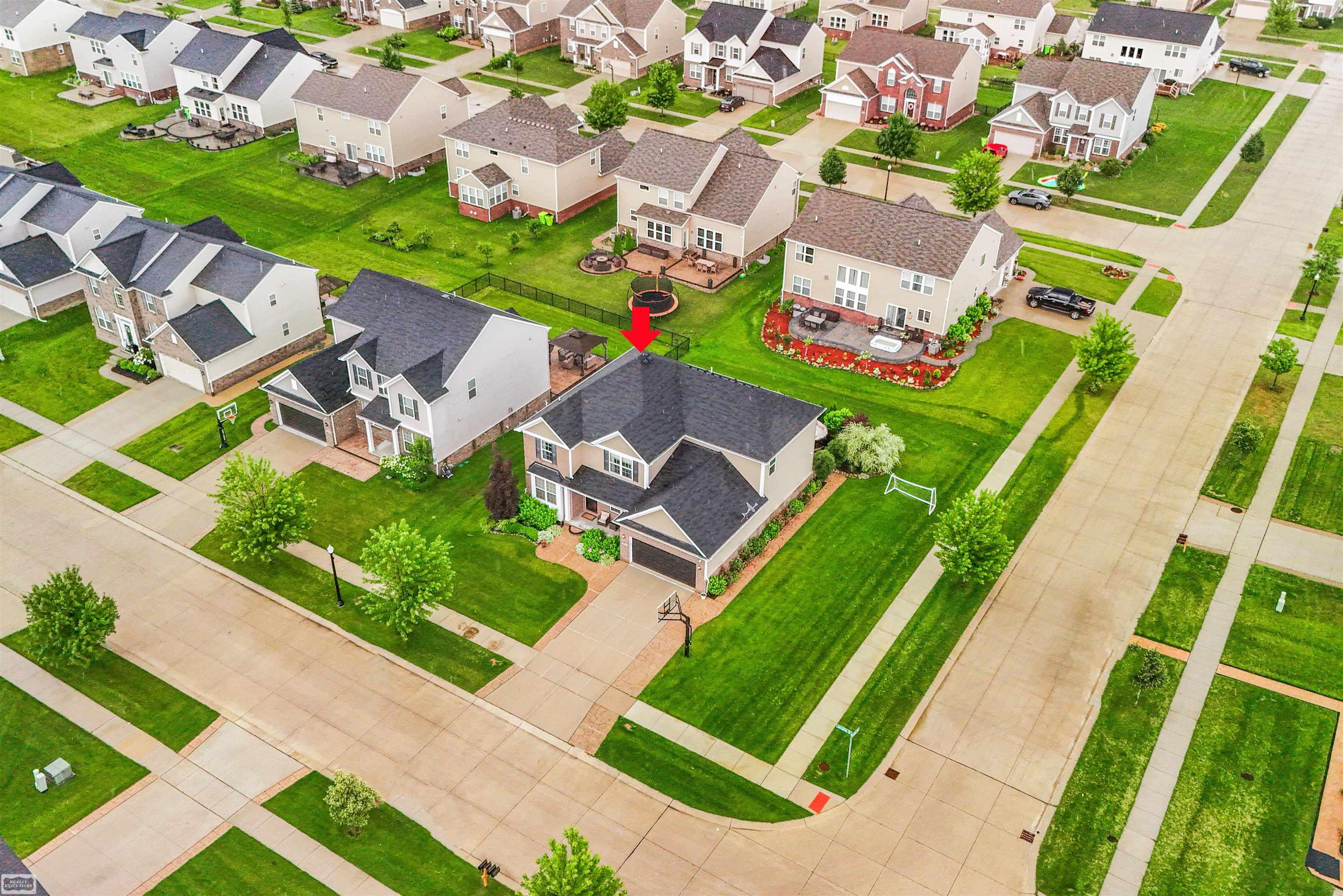 16308 Adelaide Drive