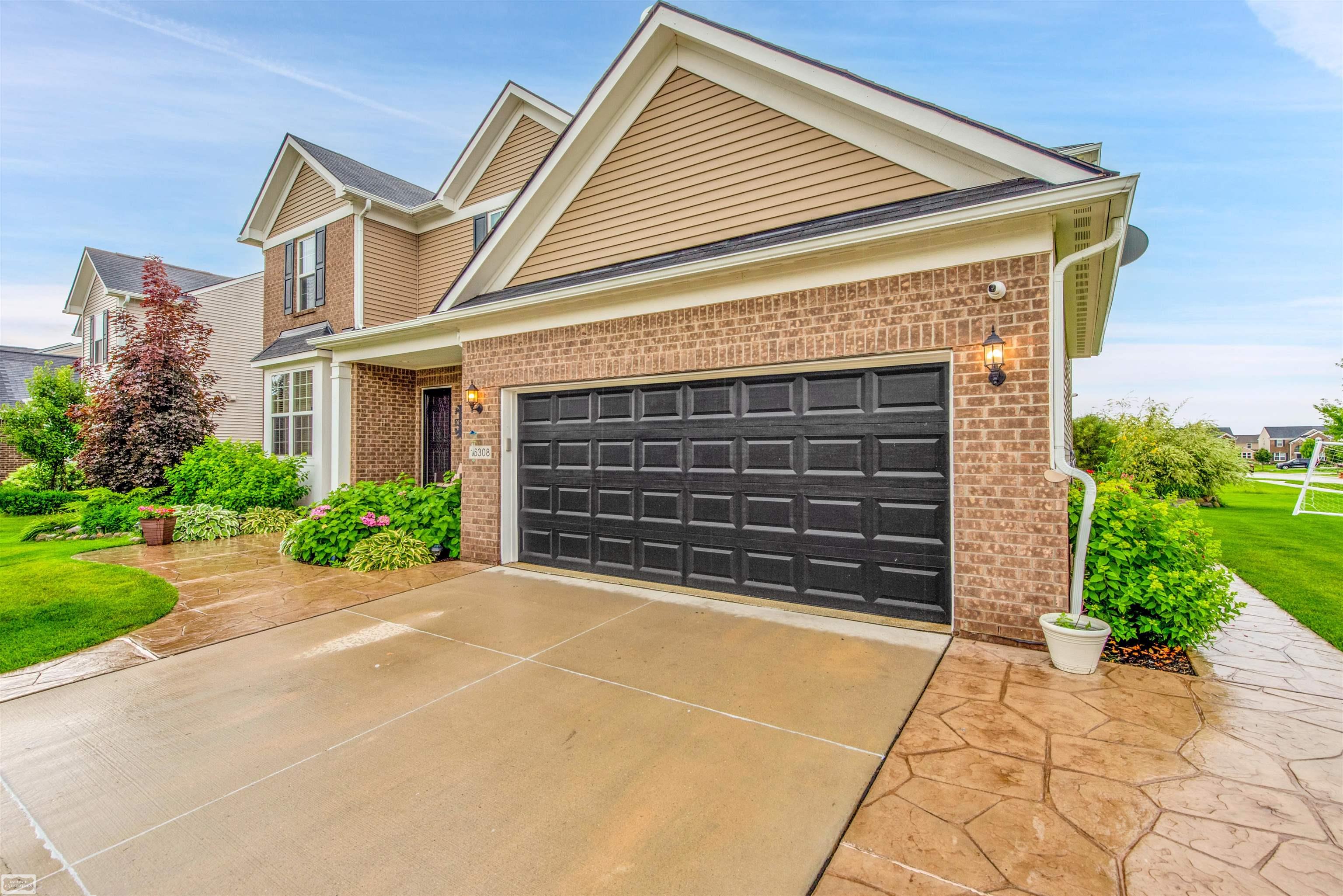 16308 Adelaide Drive