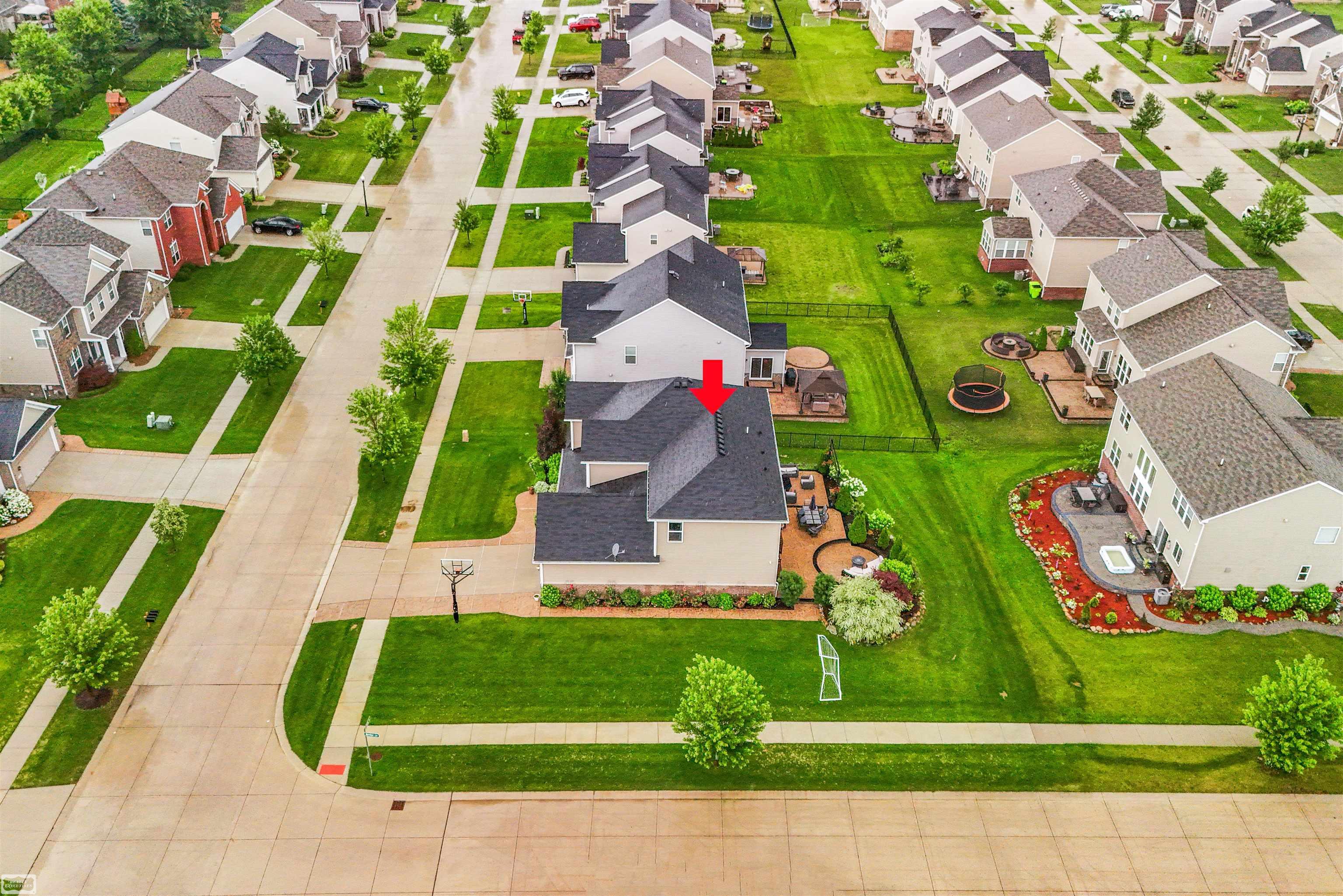 16308 Adelaide Drive