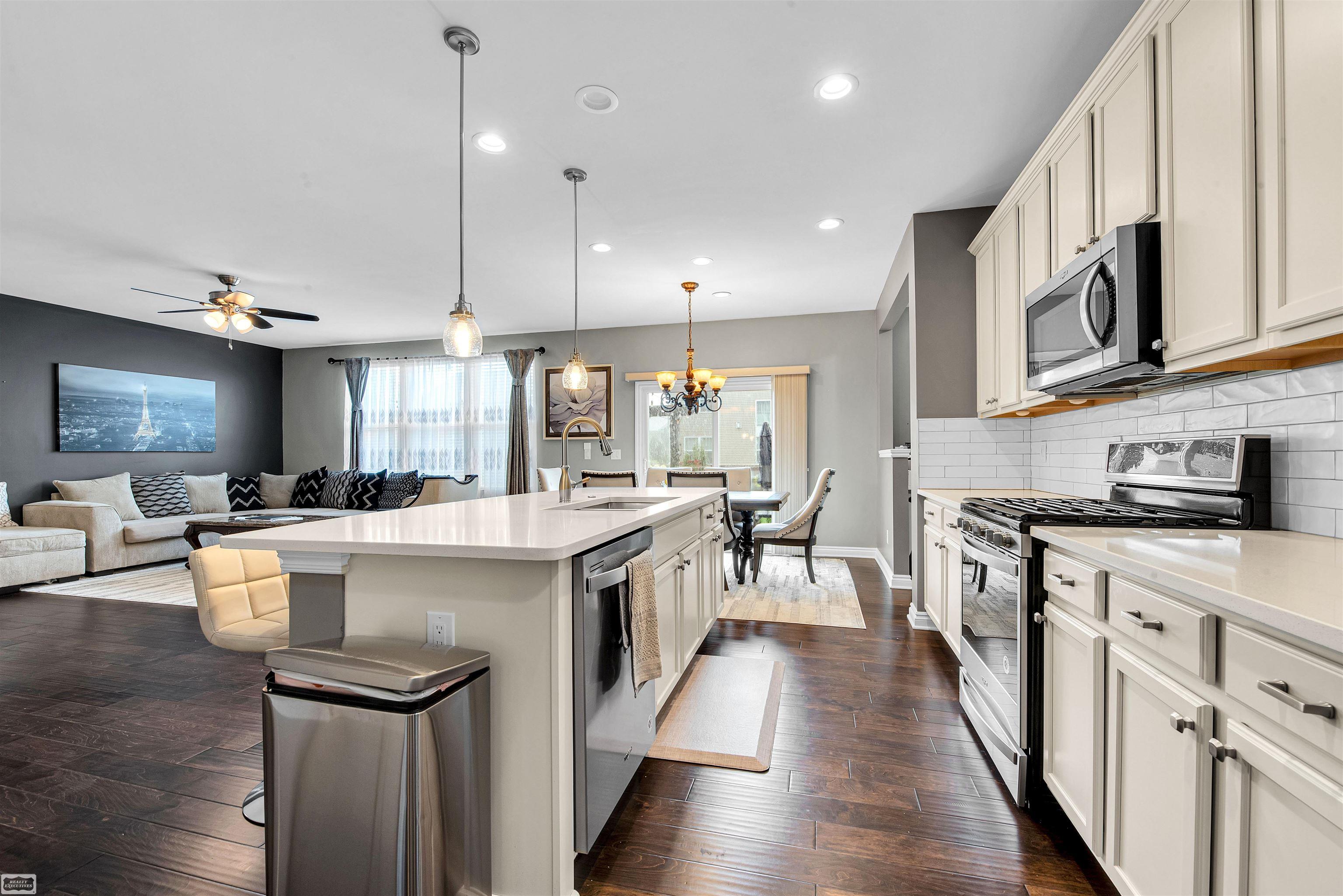 16308 Adelaide Drive