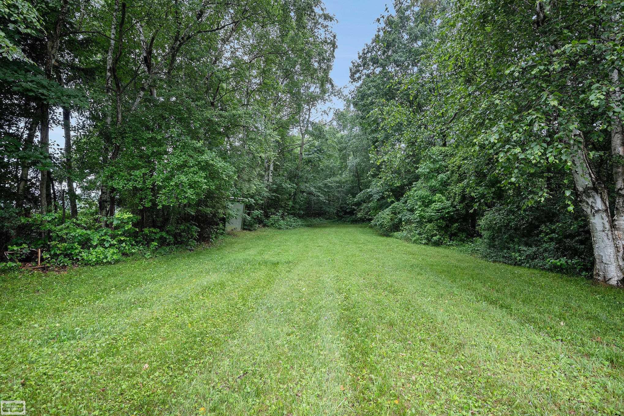 560 S Lakeshore Road