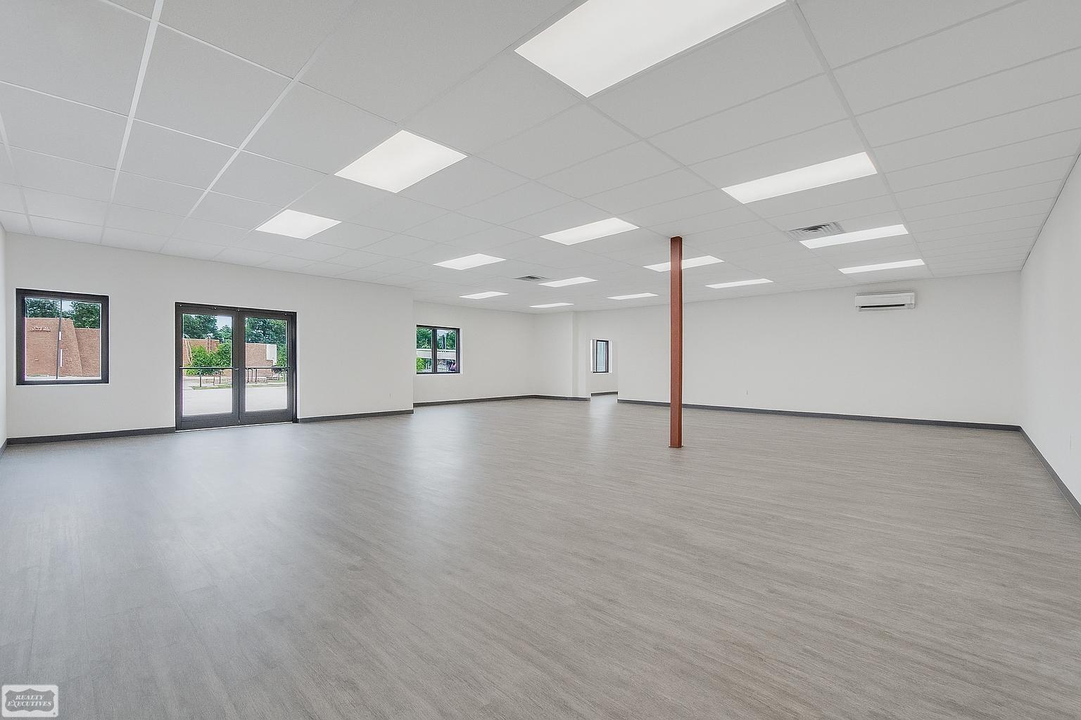 34001 Groesbeck Highway