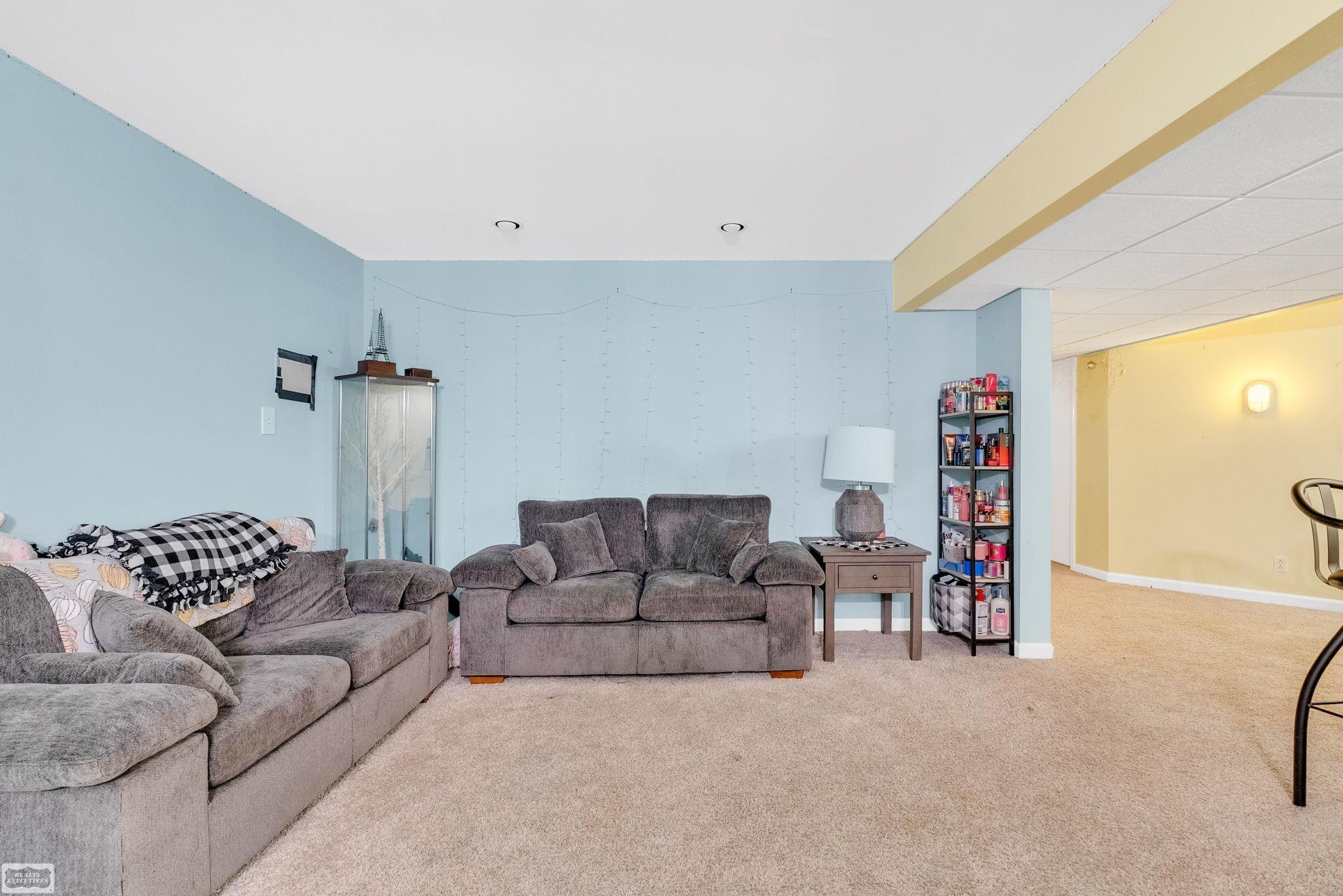 5385 Vista Belle Drive