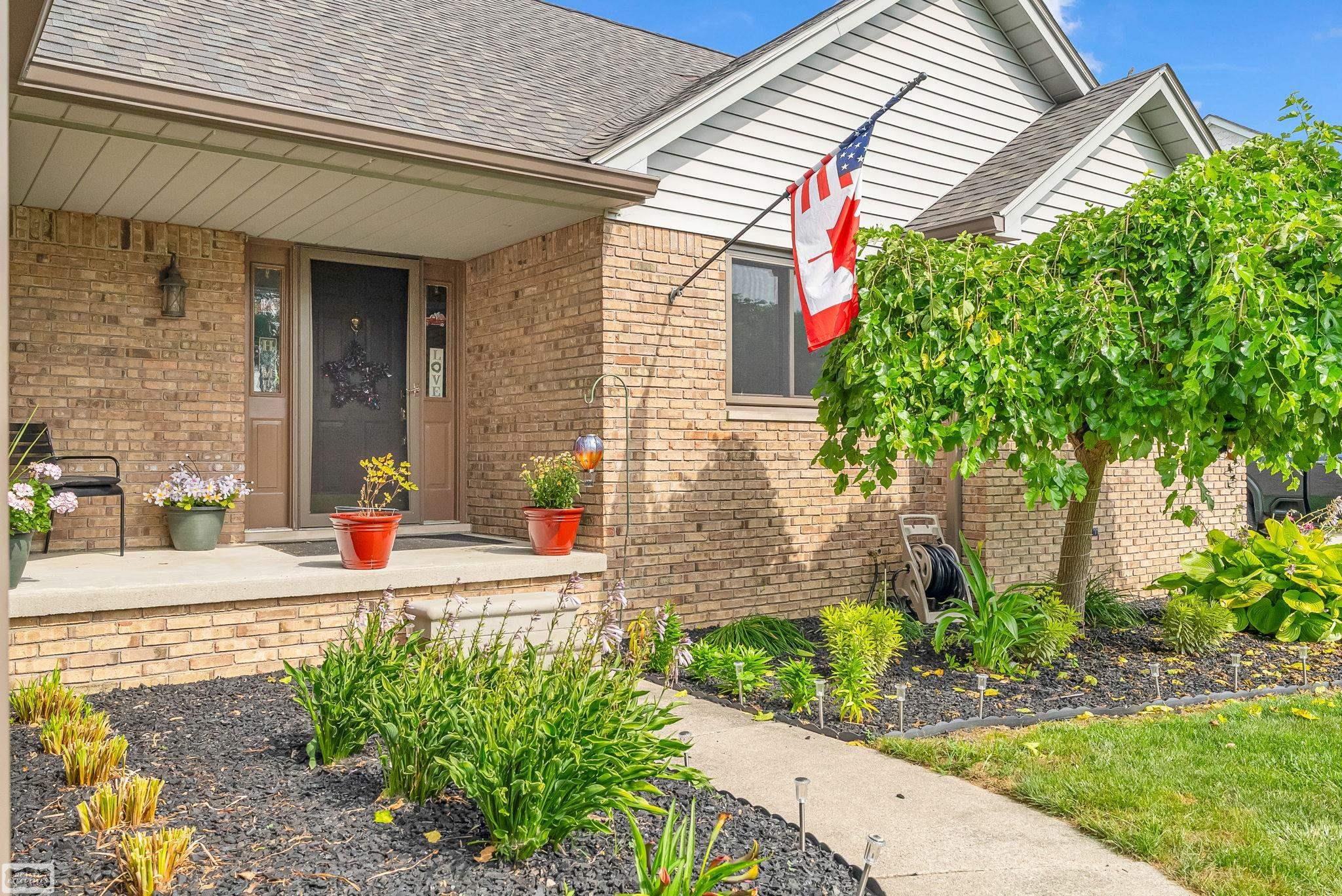 5385 Vista Belle Drive