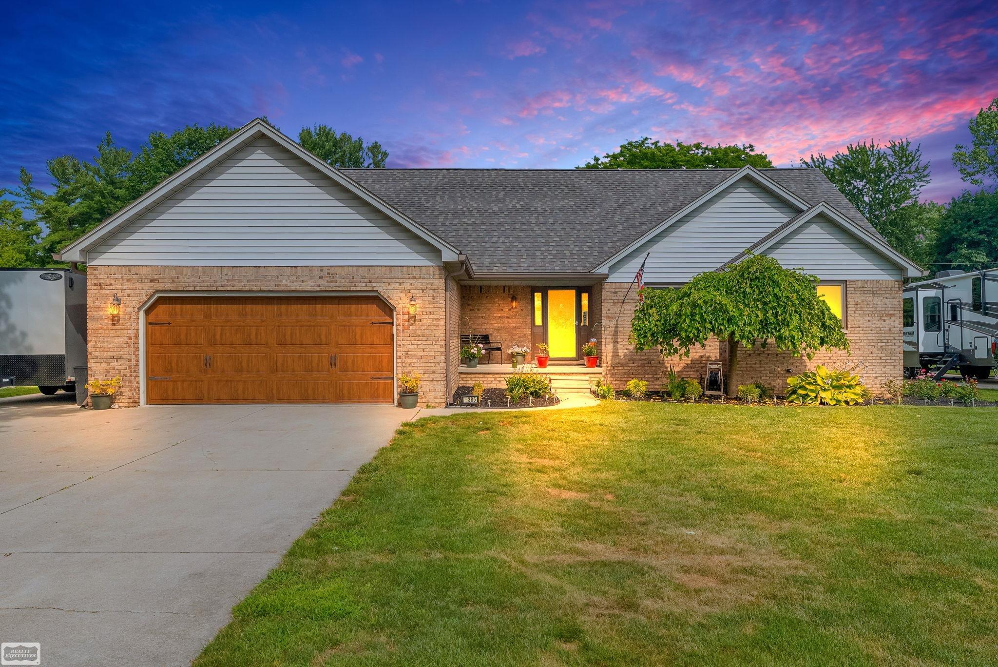 5385 Vista Belle Drive