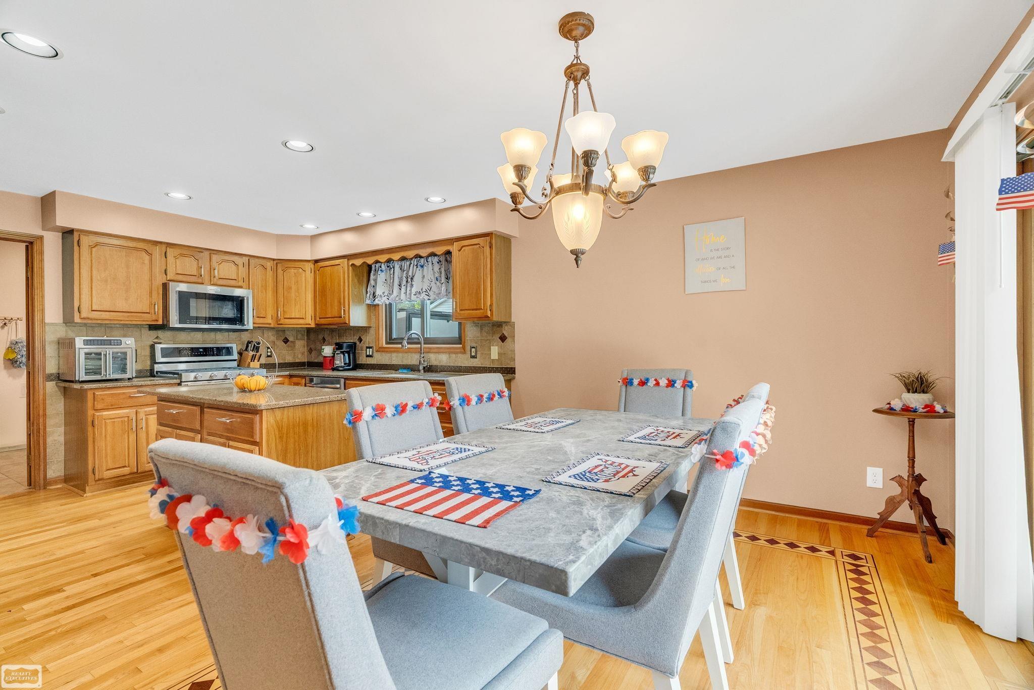 5385 Vista Belle Drive