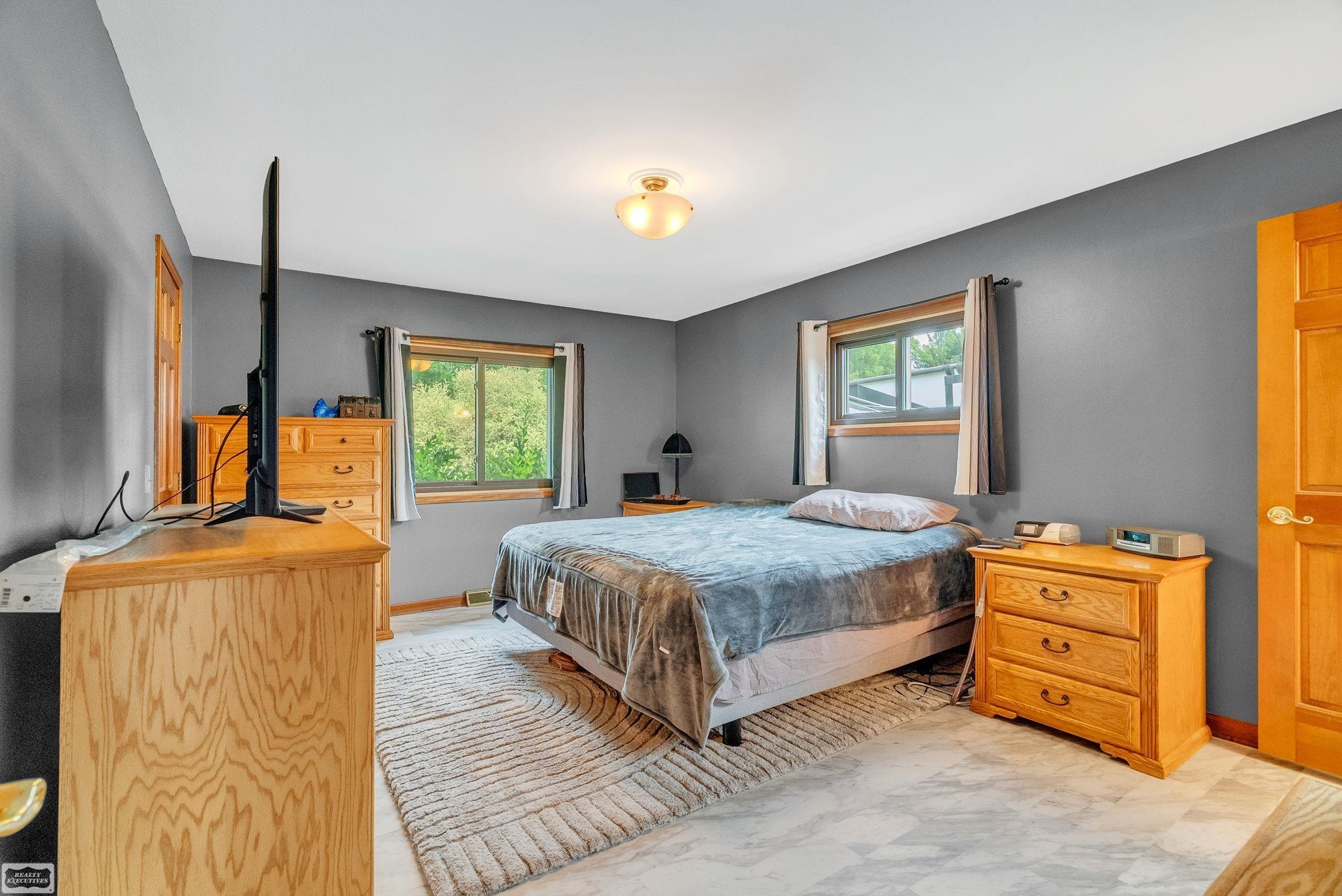 5385 Vista Belle Drive