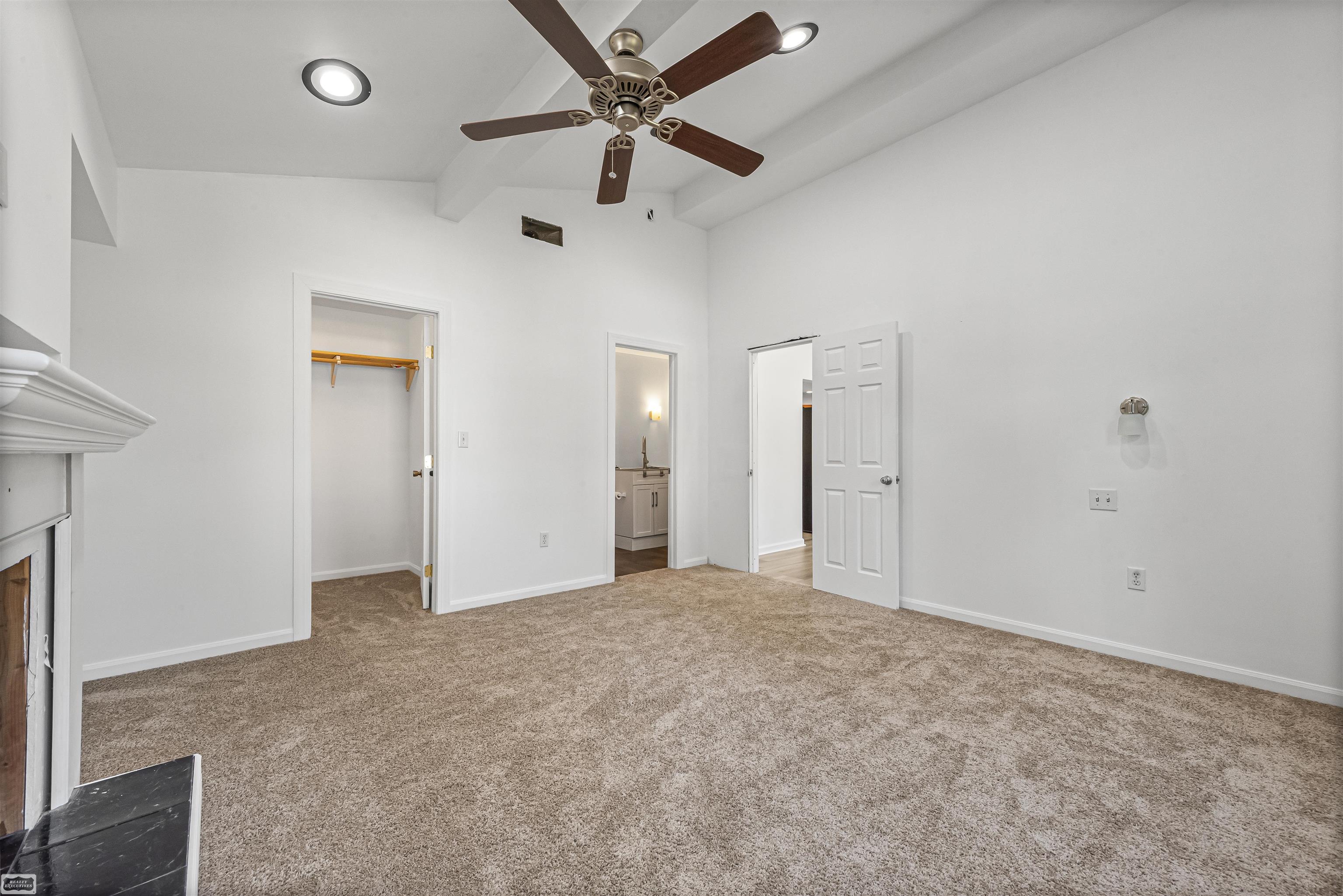 5986 W Montevista Drive