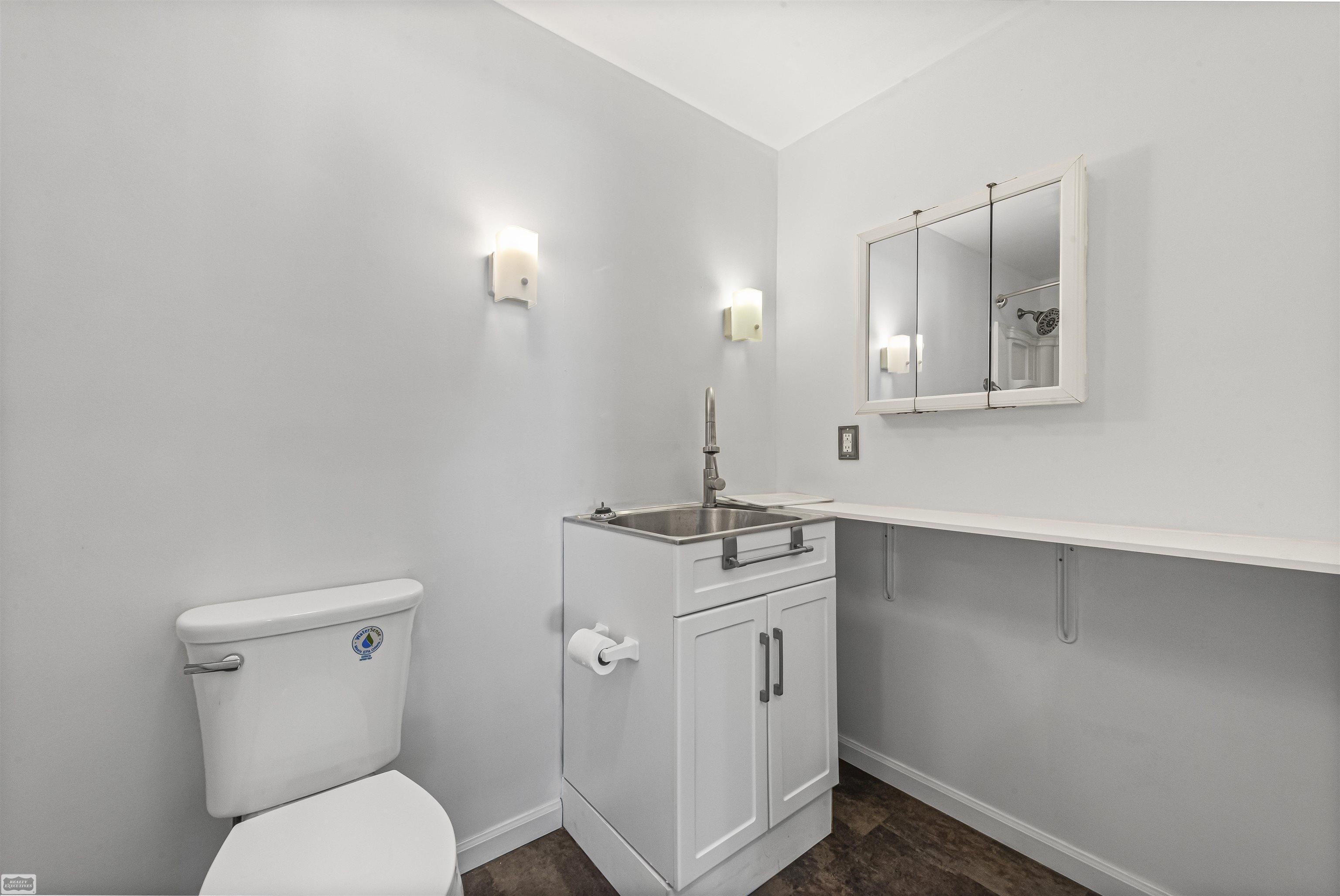 5986 W Montevista Drive