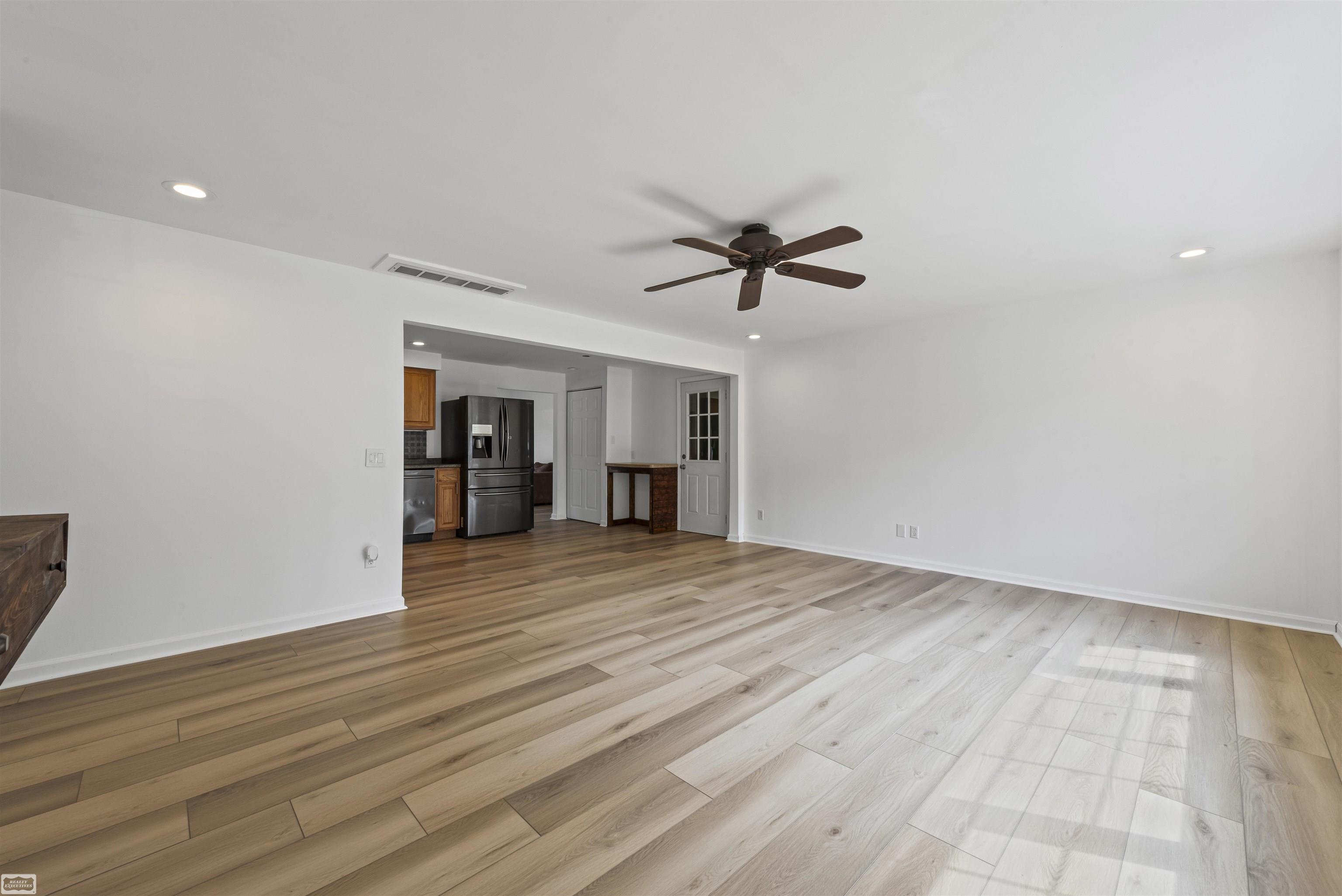 5986 W Montevista Drive