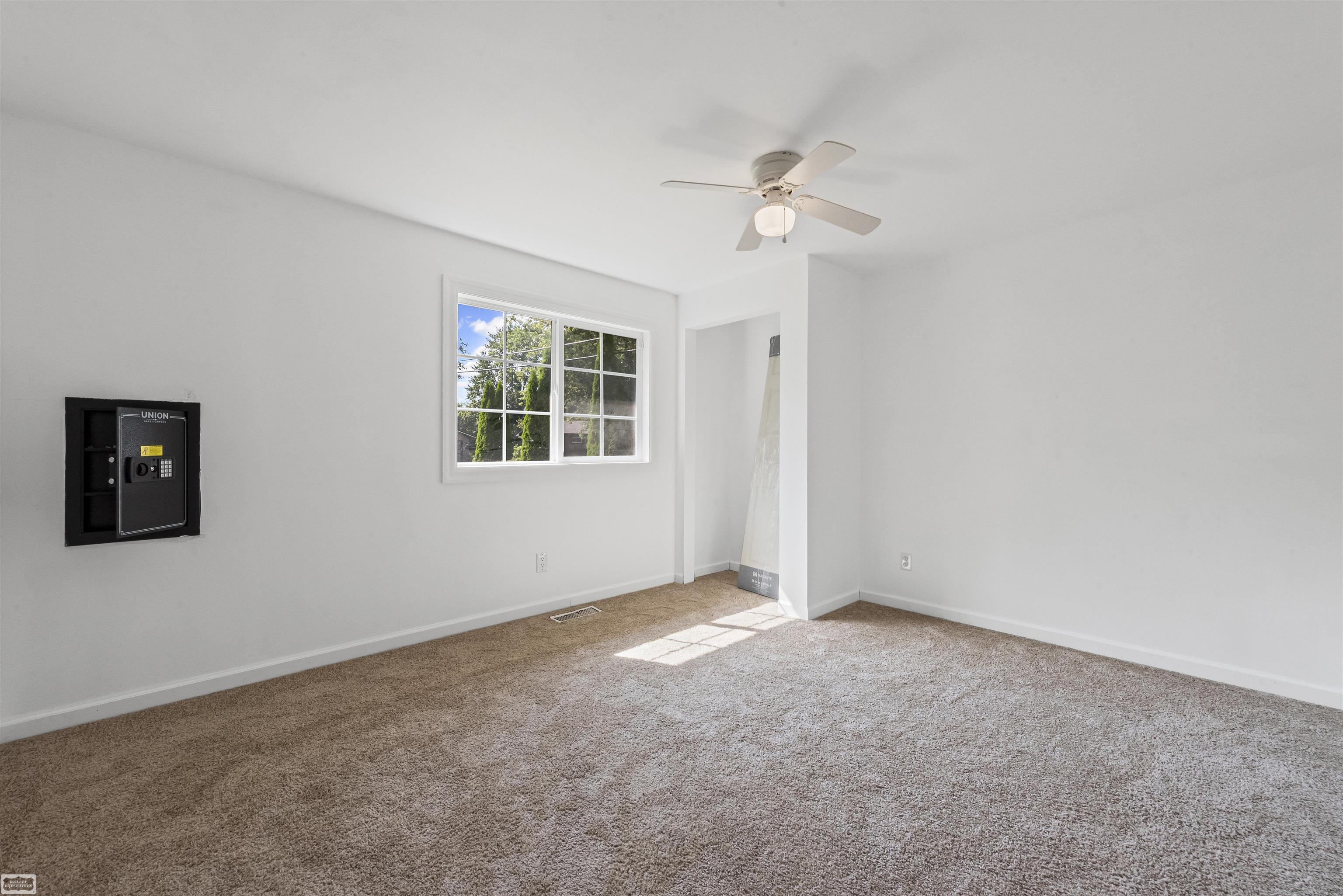 5986 W Montevista Drive