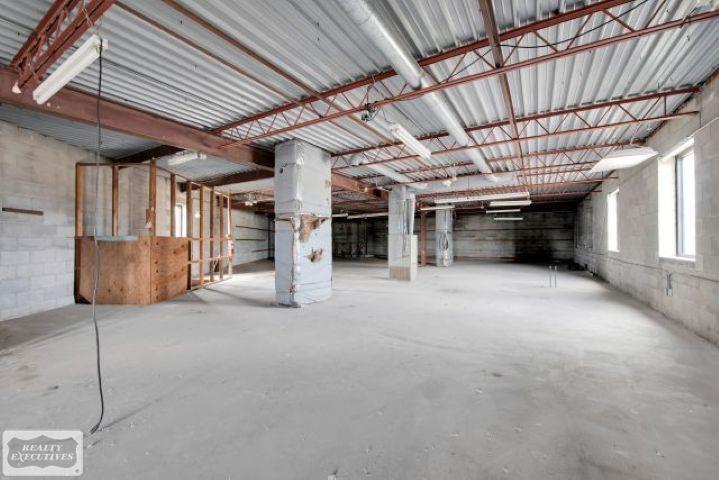 34001 Groesbeck Highway