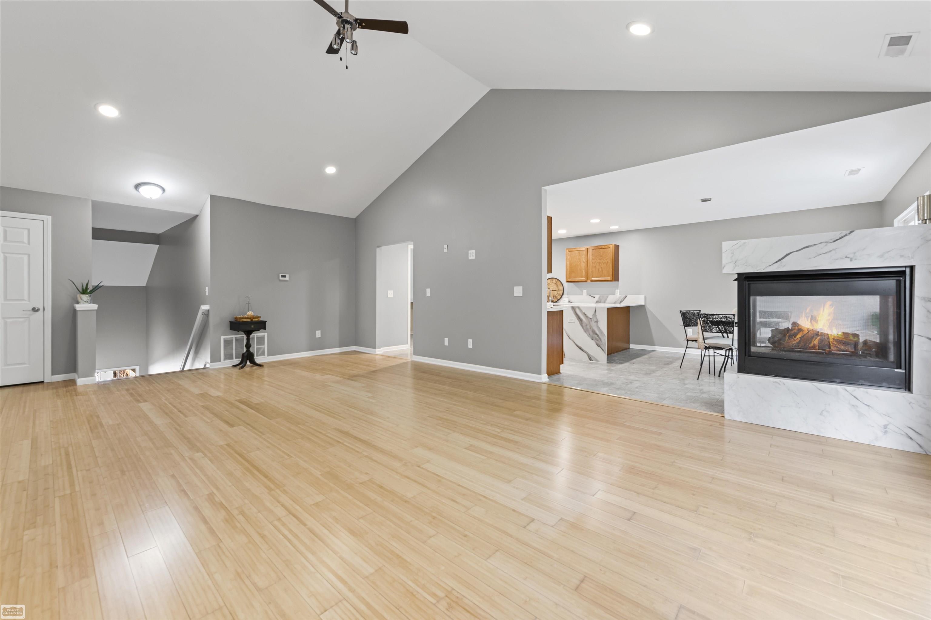 14226 Shadywood Drive