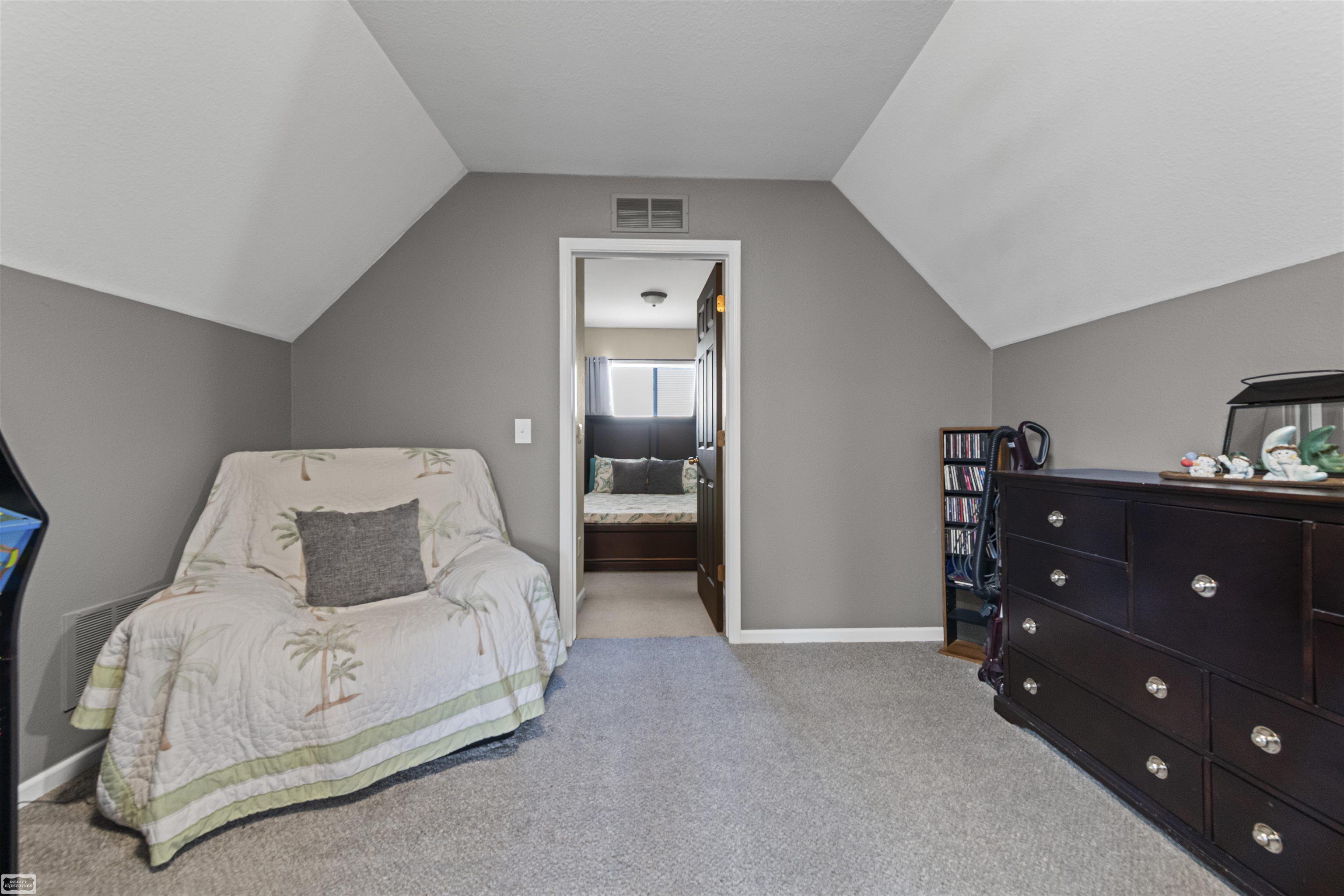 59720 W Brockton Street # 28