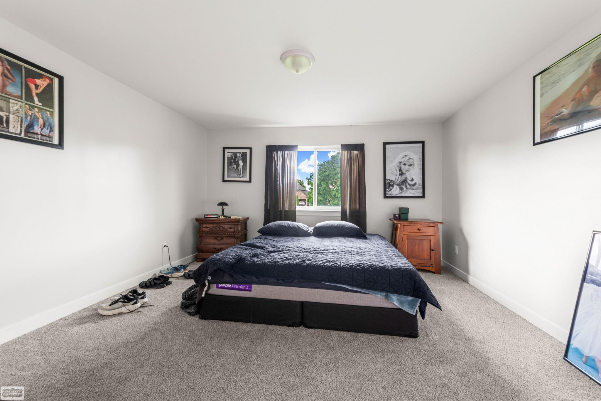 53253 Sams Lane