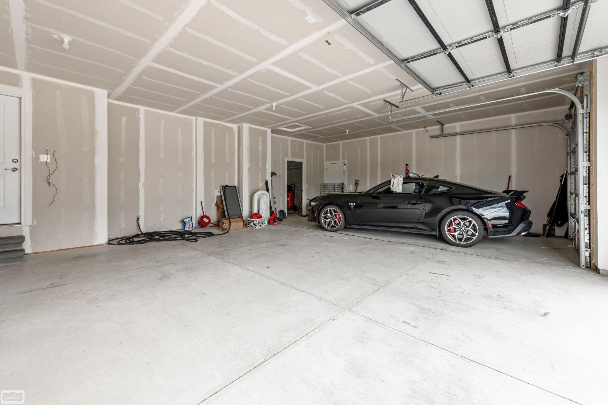 53253 Sams Lane