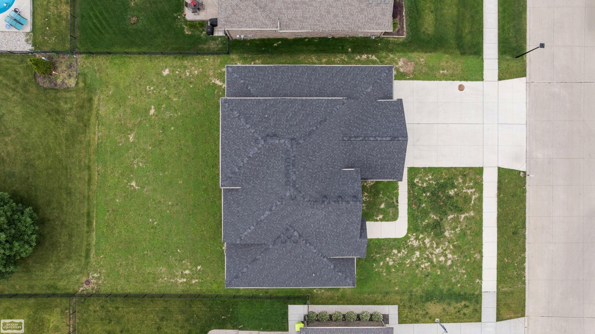 53253 Sams Lane