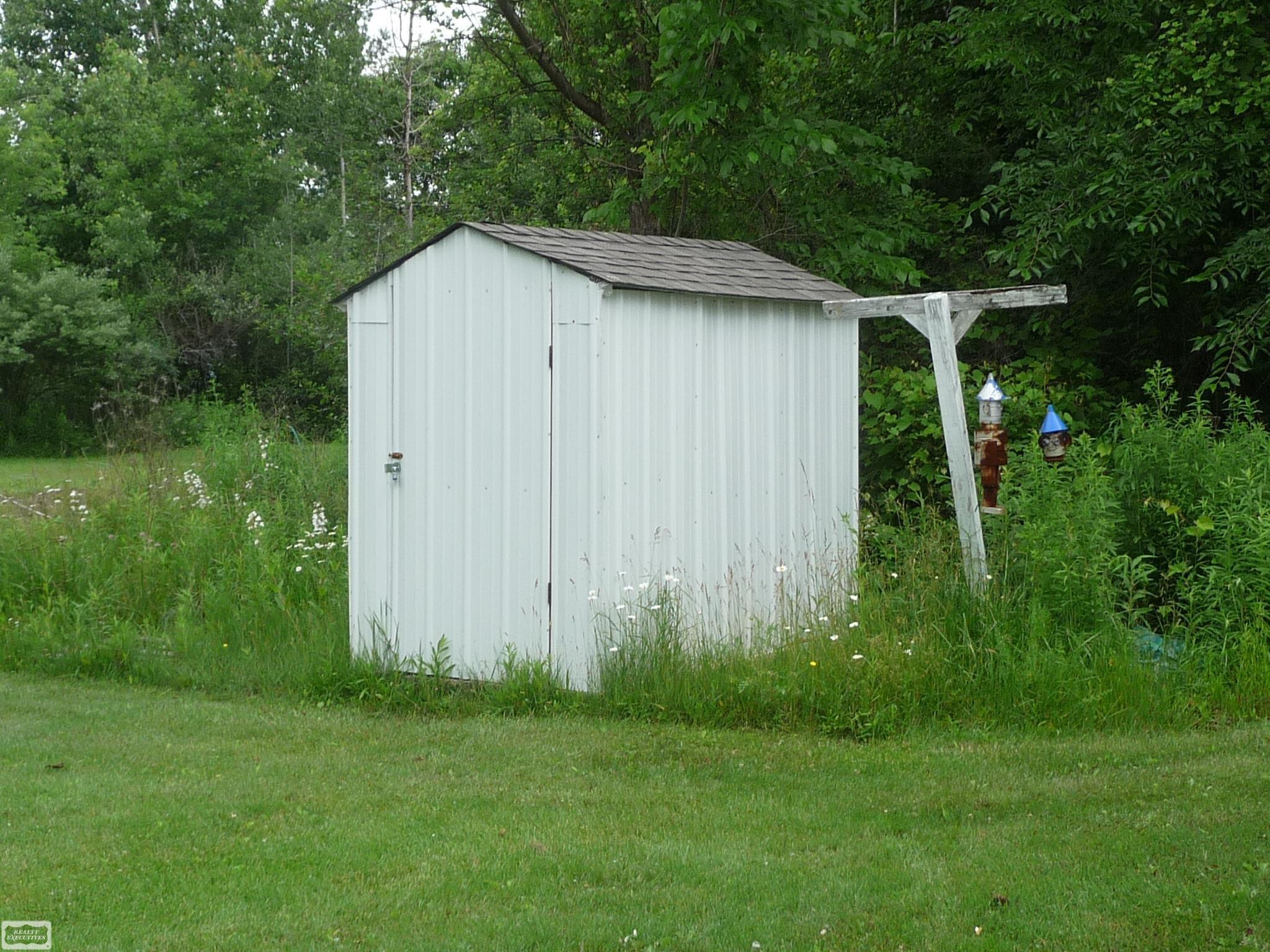 4382 Wall Road