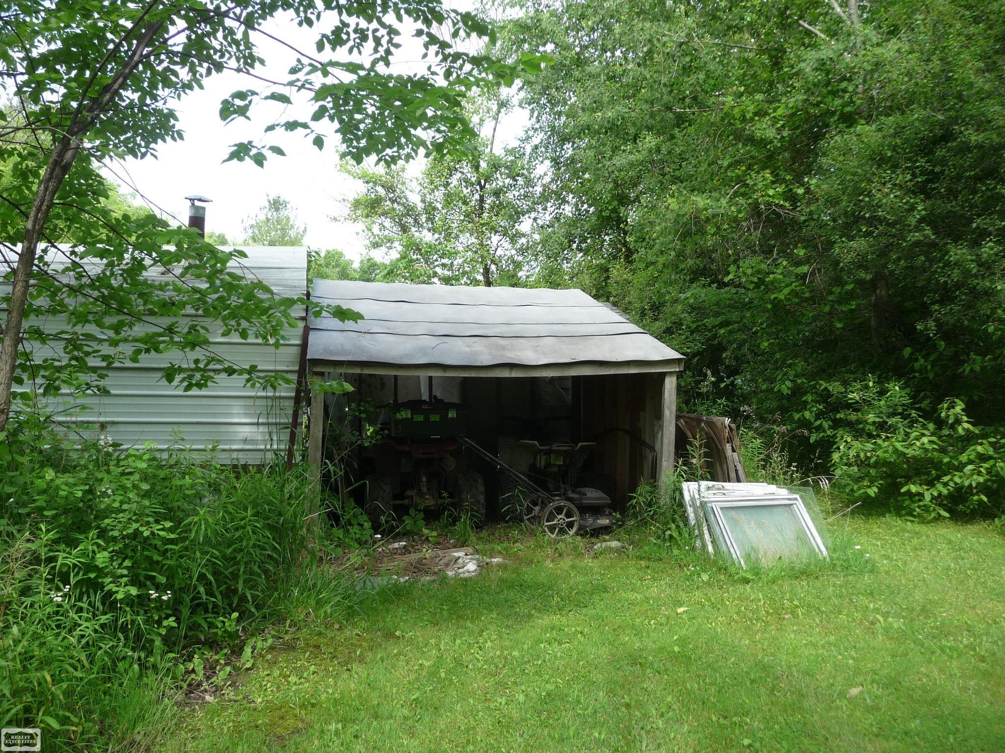 4382 Wall Road