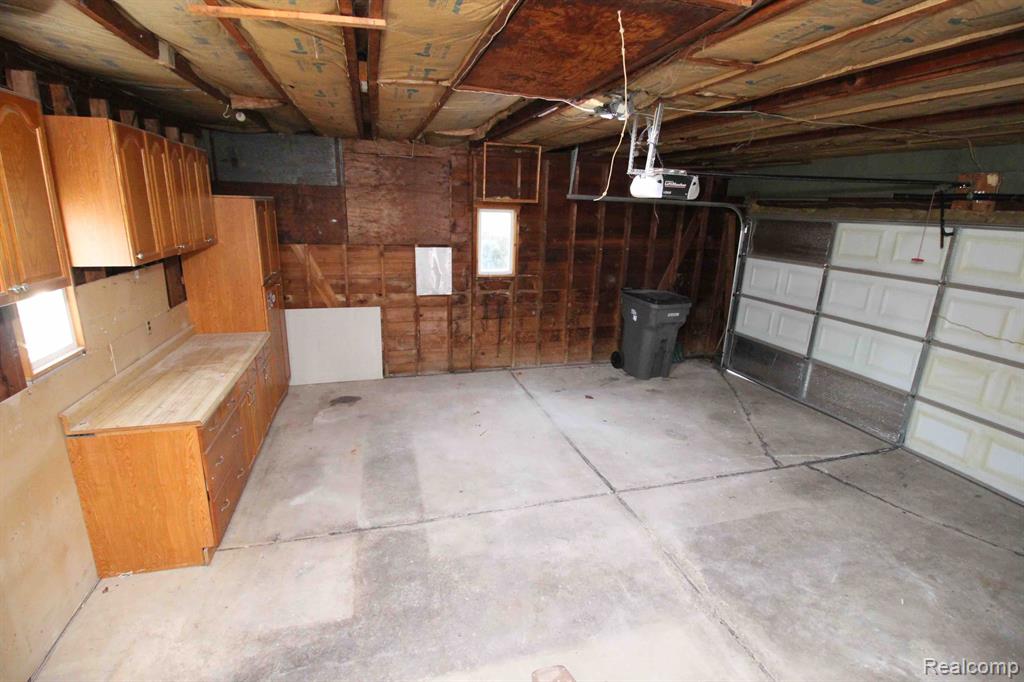 38111 Union Lake Road