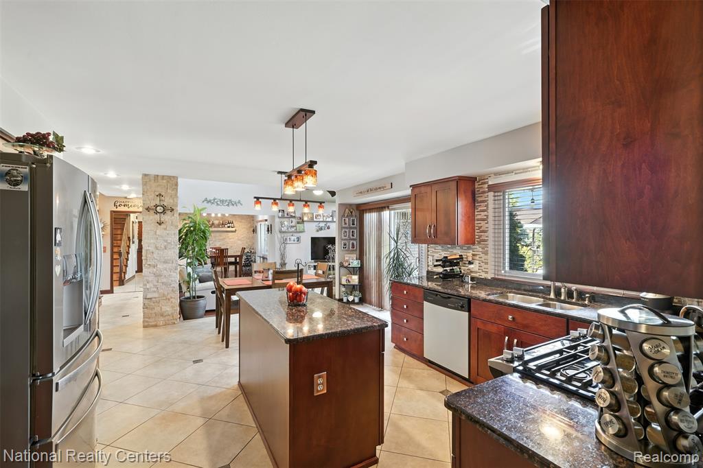 46674 Snowbird Drive