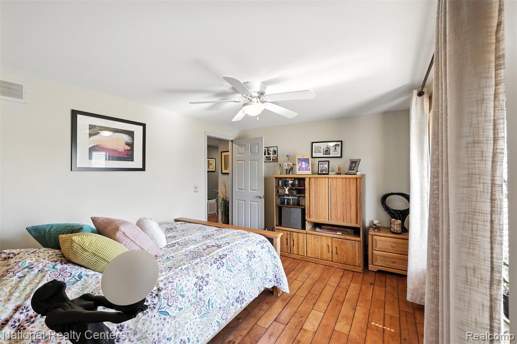 46674 Snowbird Drive