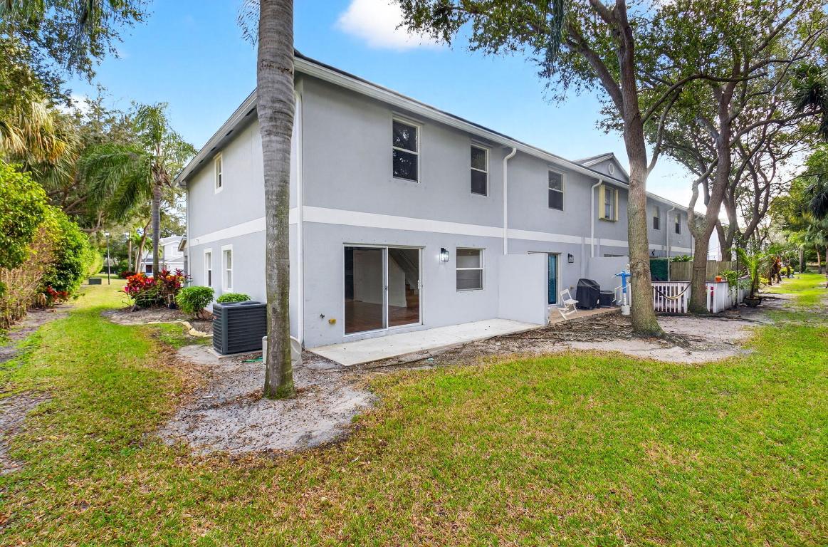 16278 Sierra Palms Drive