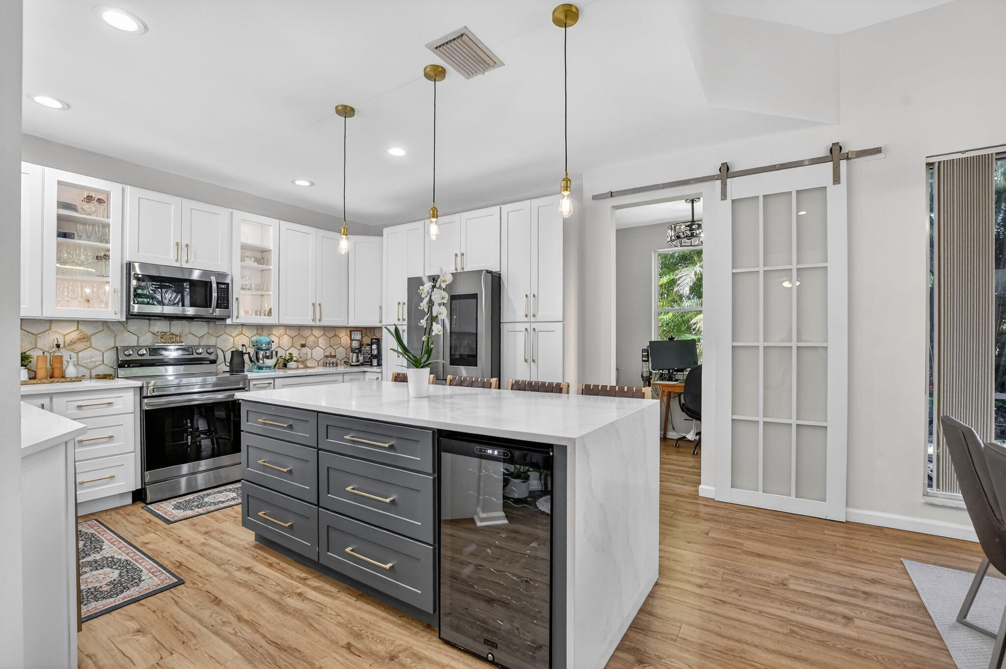 23451 Water Circle