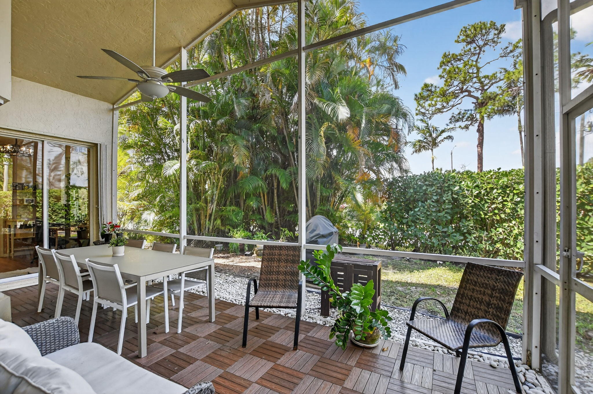 23451 Water Circle